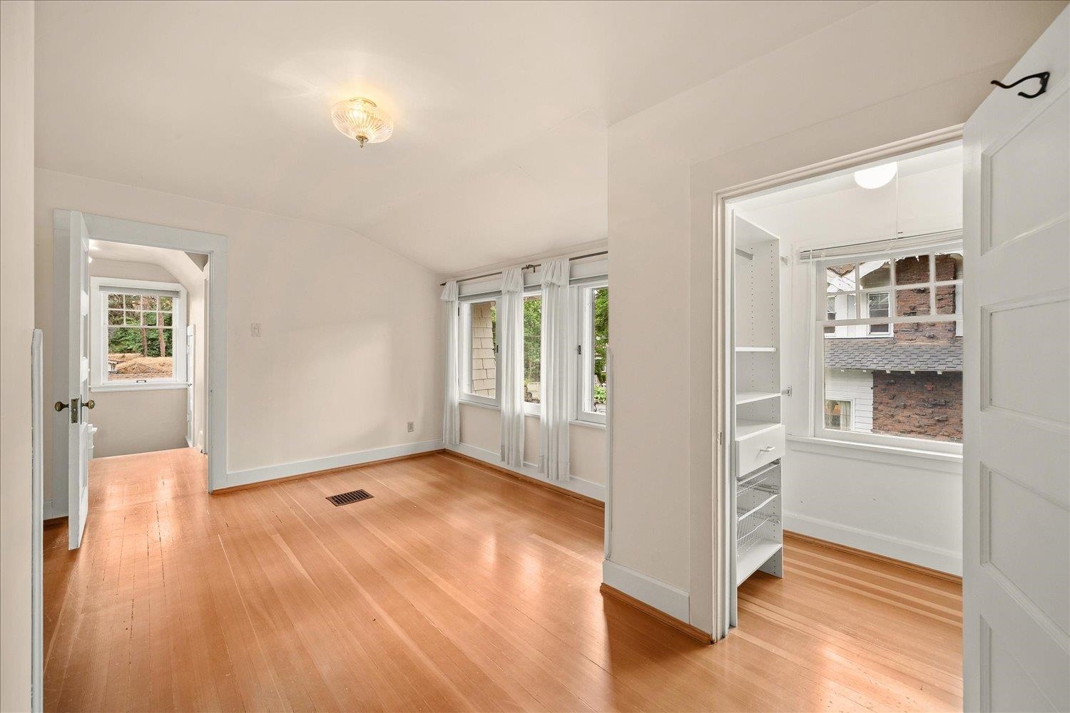 109 W Sumner Ave - Photo 29