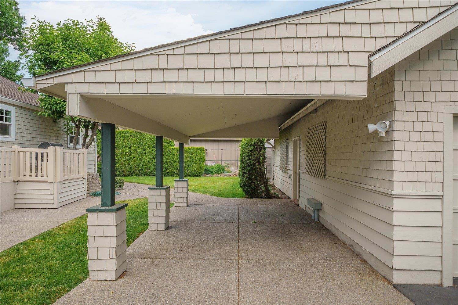 109 W Sumner Ave - Photo 37
