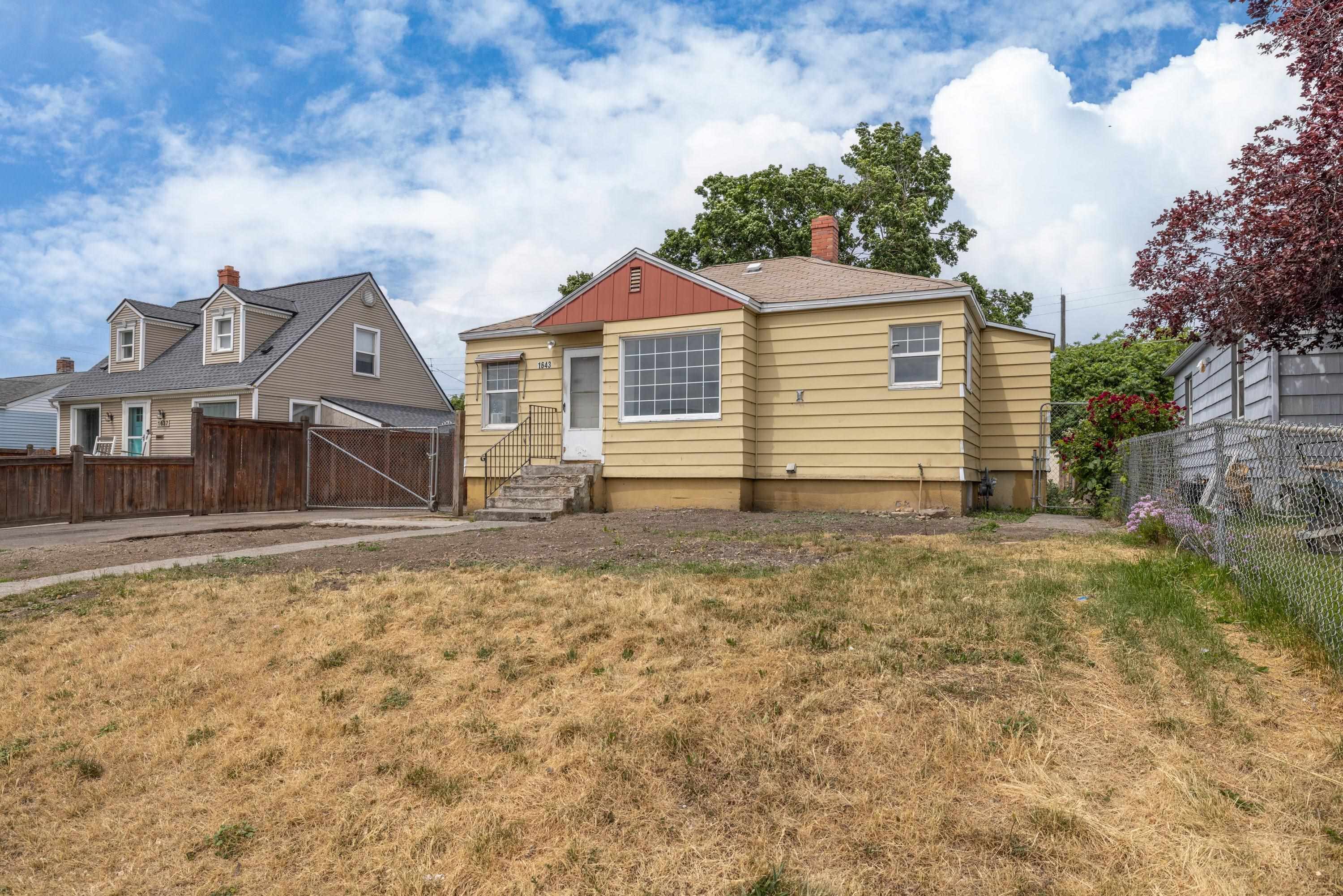 1643 E Rockwell Ave - Photo 3