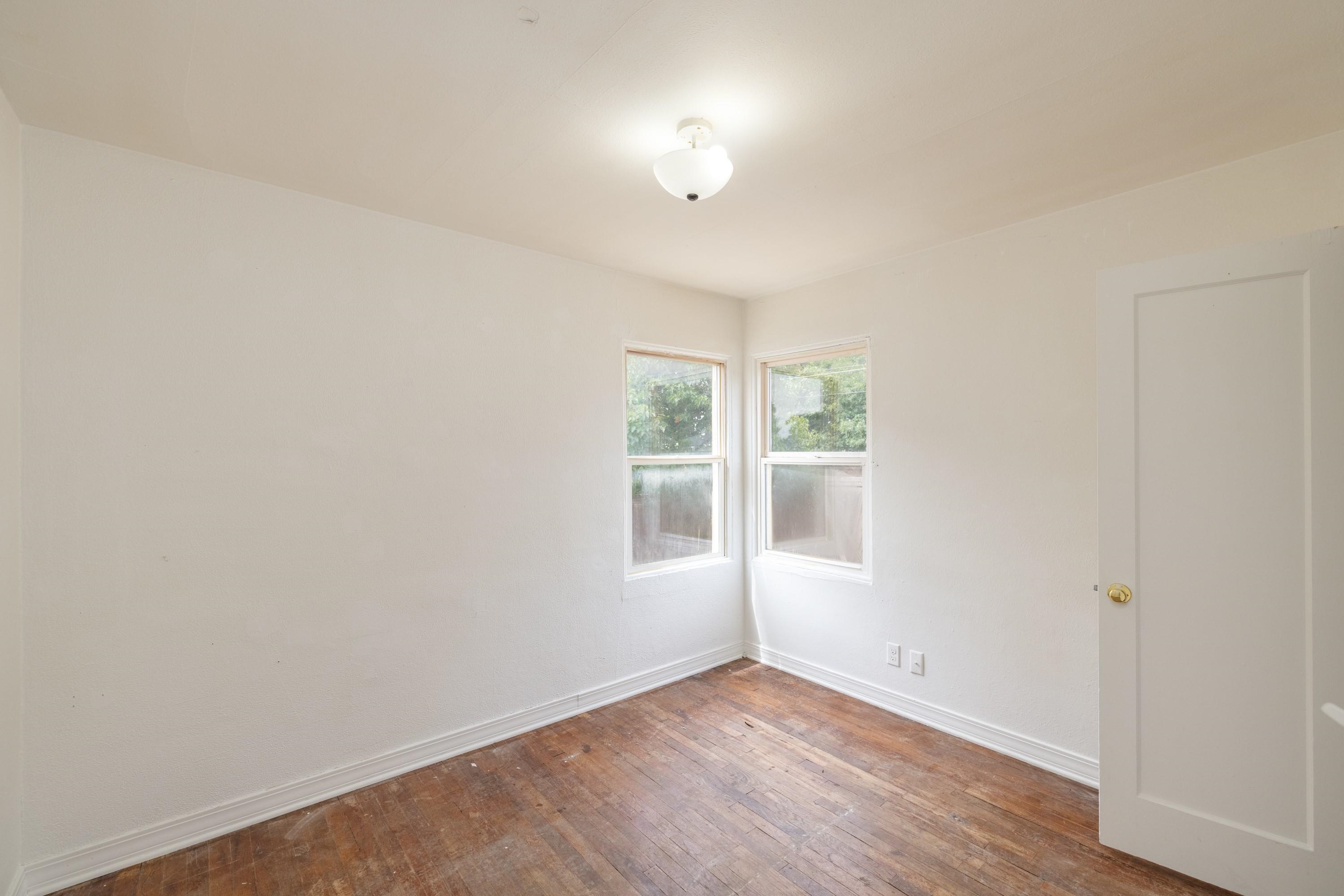 1643 E Rockwell Ave - Photo 12