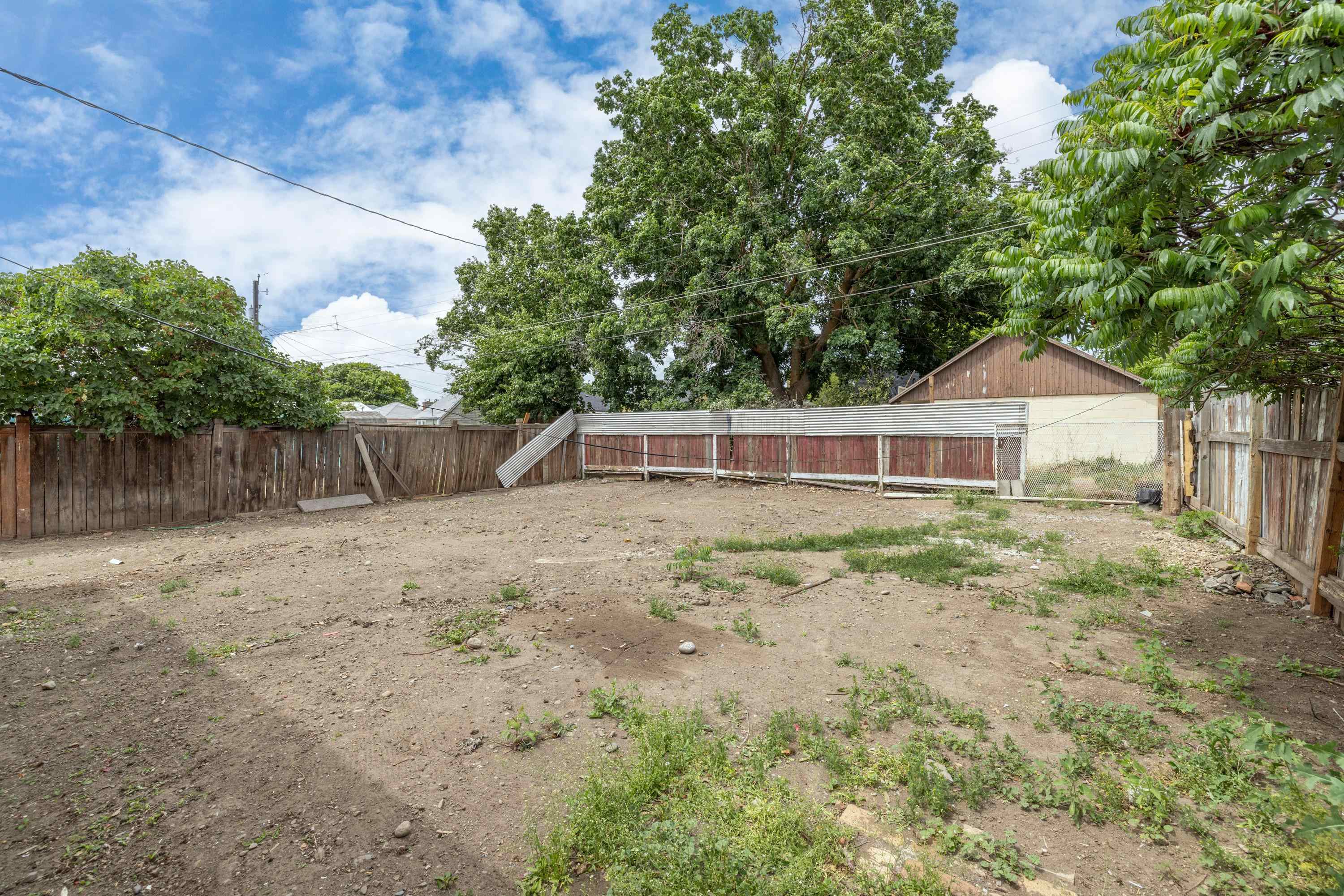 1643 E Rockwell Ave - Photo 15