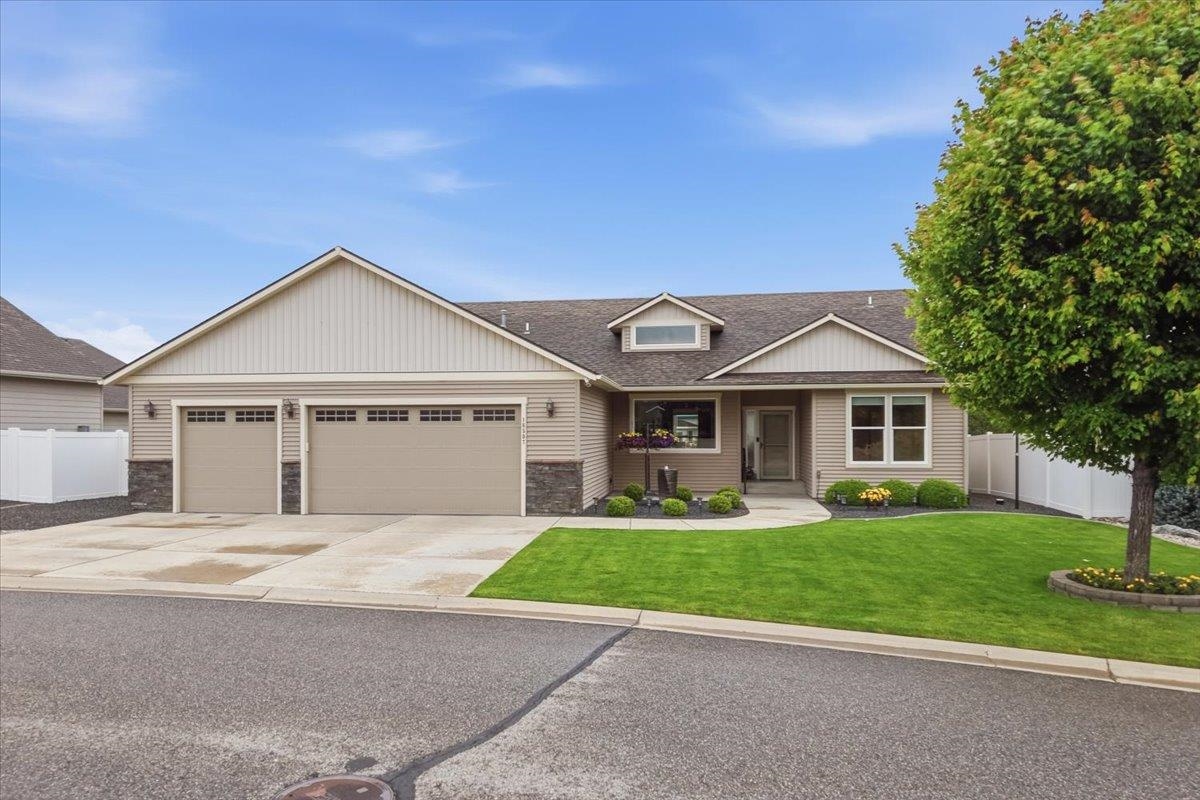 16507 E 10th Ln - Photo 2