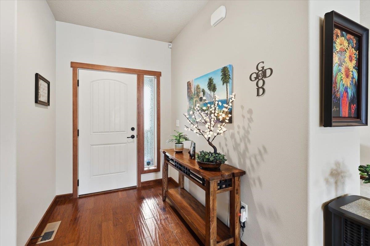 16507 E 10th Ln - Photo 4