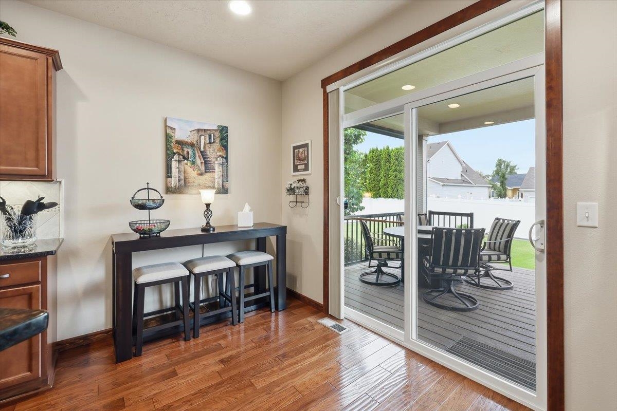 16507 E 10th Ln - Photo 13