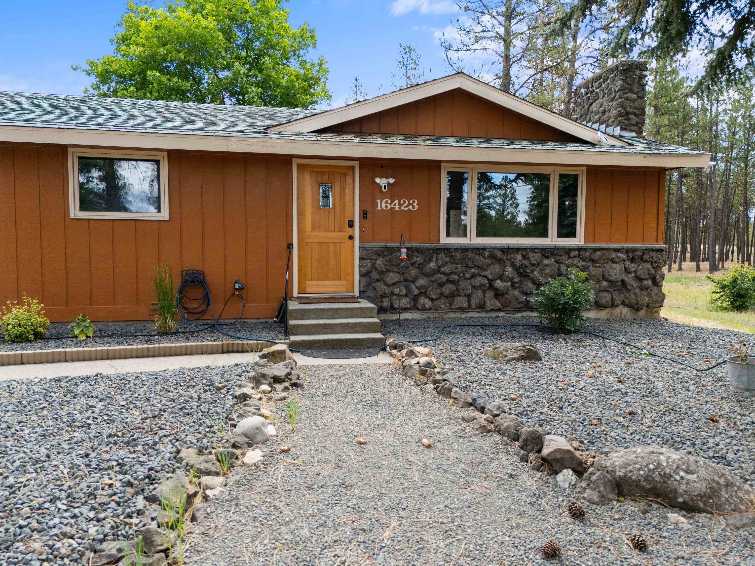 16423 S Maple Rd - Photo 1