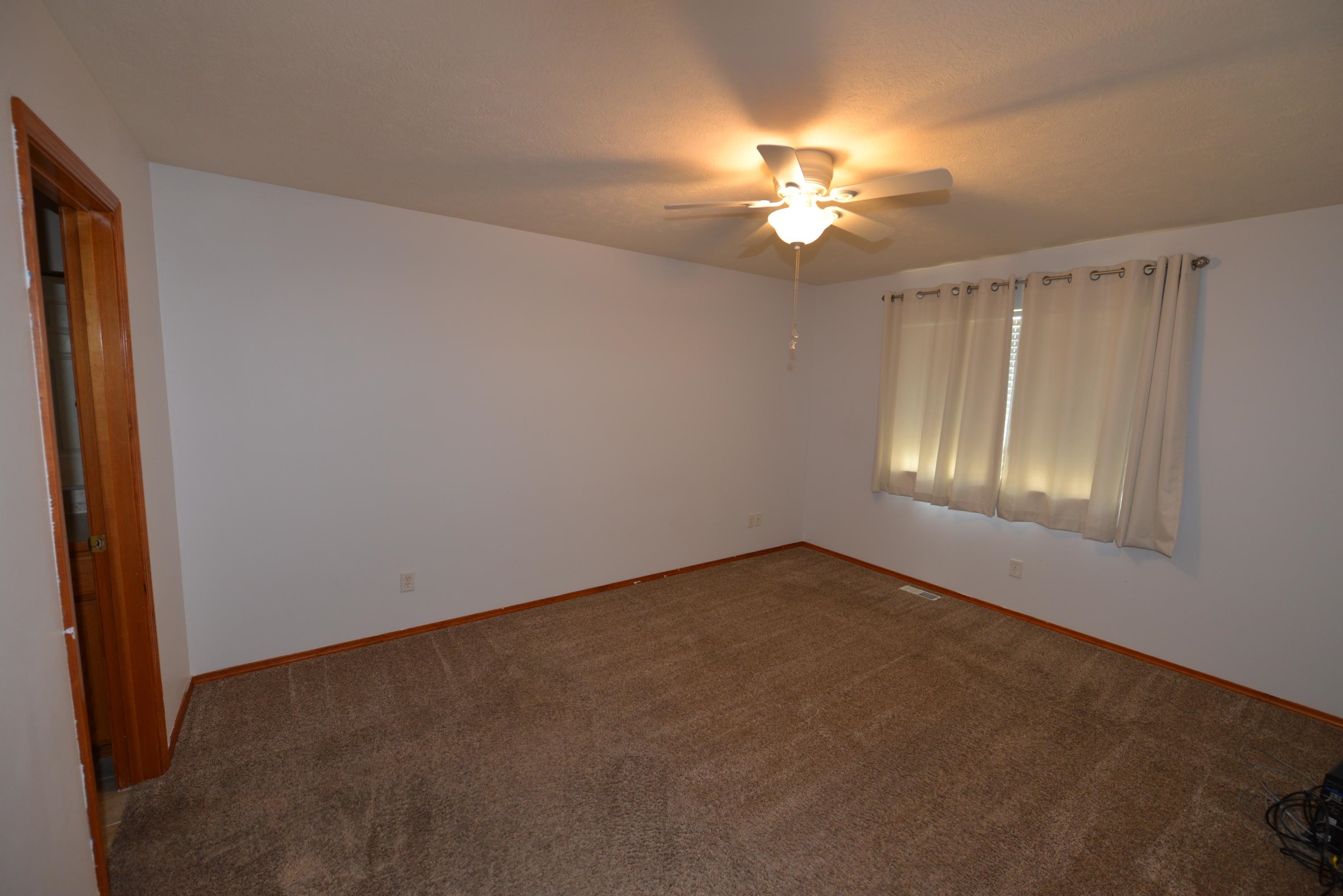14710 E Crown Ave - Photo 14
