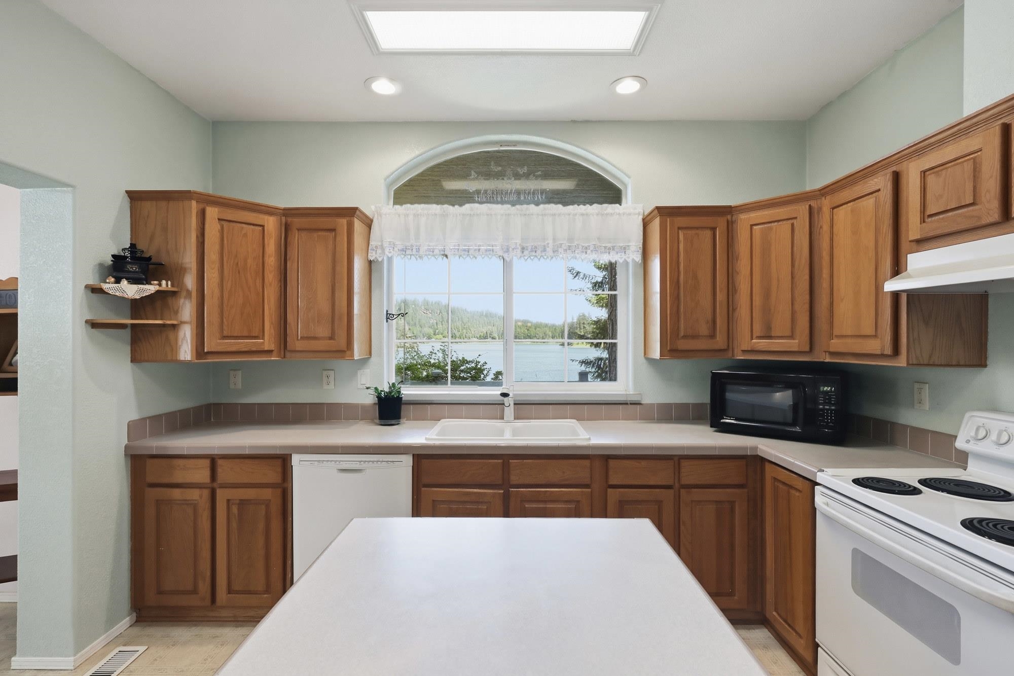 1182 Ashenfelter Rd - Photo 13