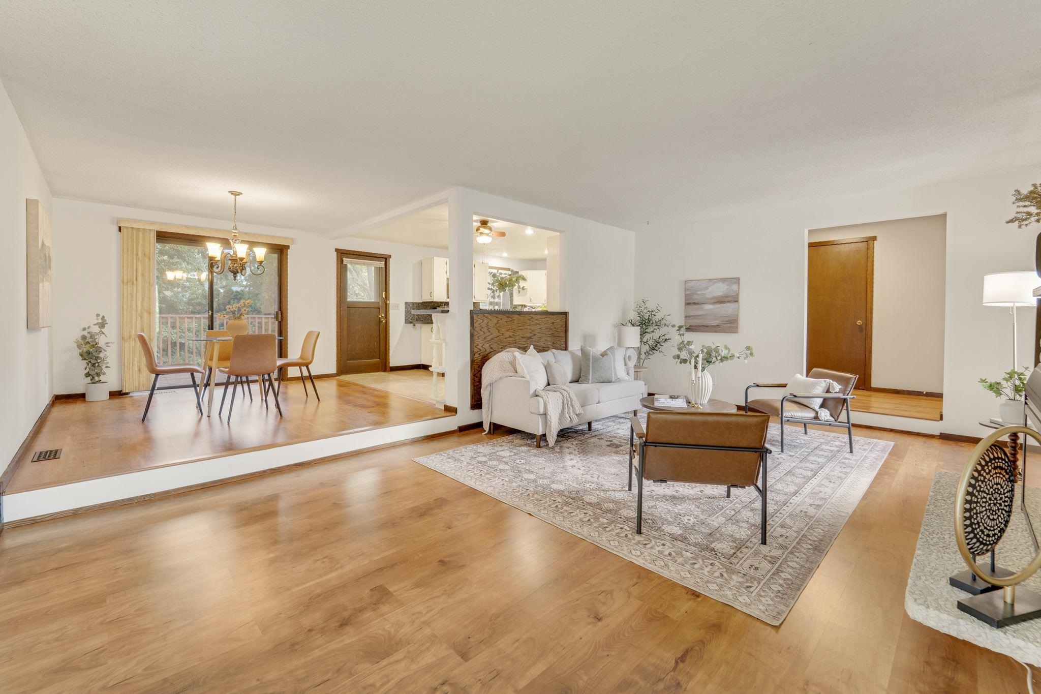 2024 E 44th Ave - Photo 8