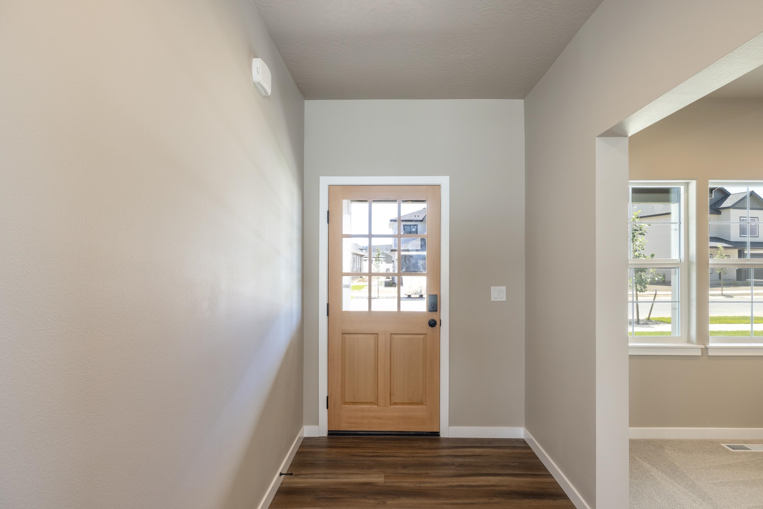 12249 N VALENCIA Ave - Photo 4