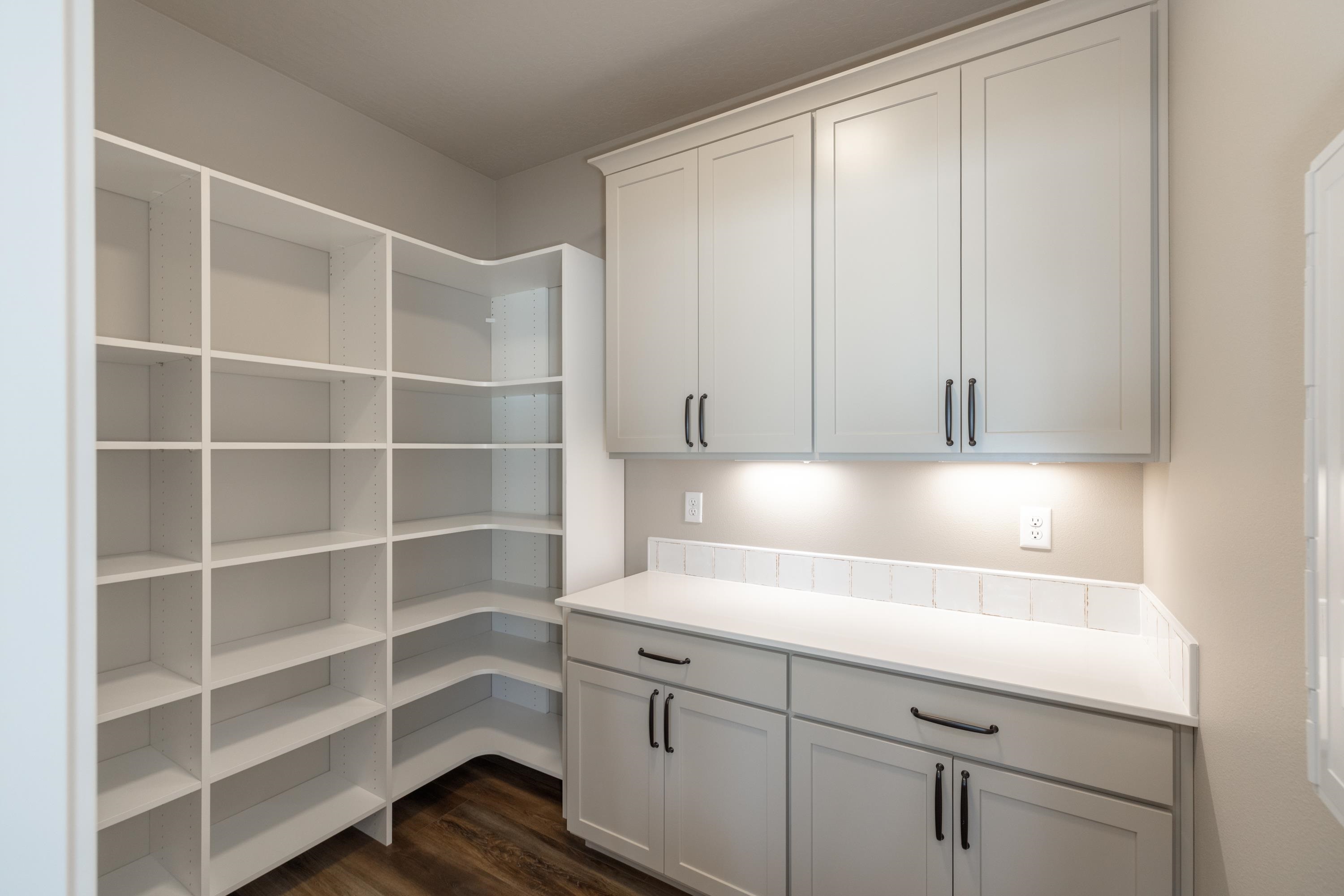 12249 N VALENCIA Ave - Photo 16