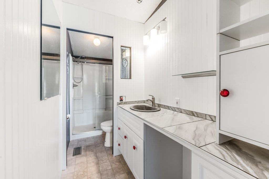 597 River Rd - Photo 12