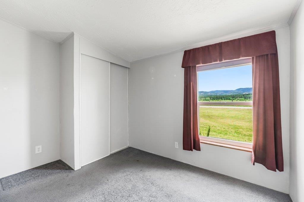 597 River Rd - Photo 19