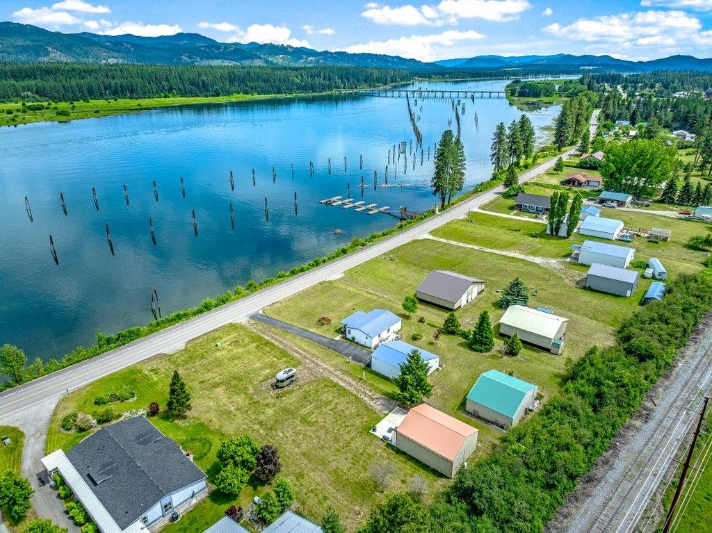 597 River Rd - Photo 2