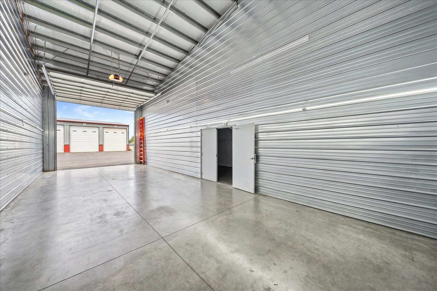 10915 W Fast Lane Rd - Photo 28