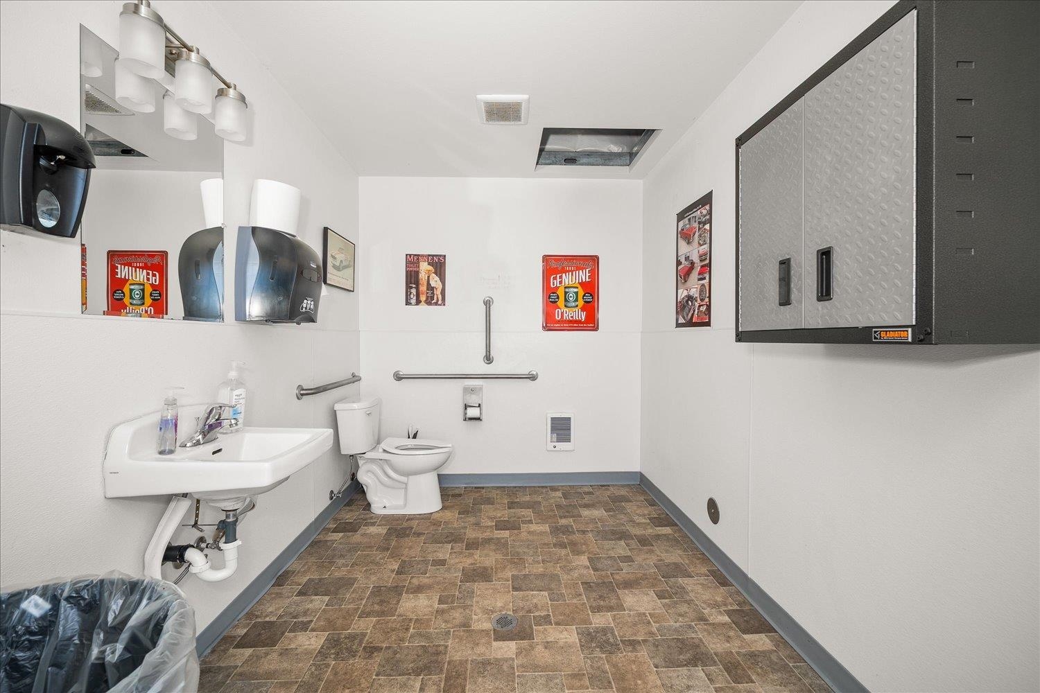 10915 W Fast Lane Rd - Photo 33