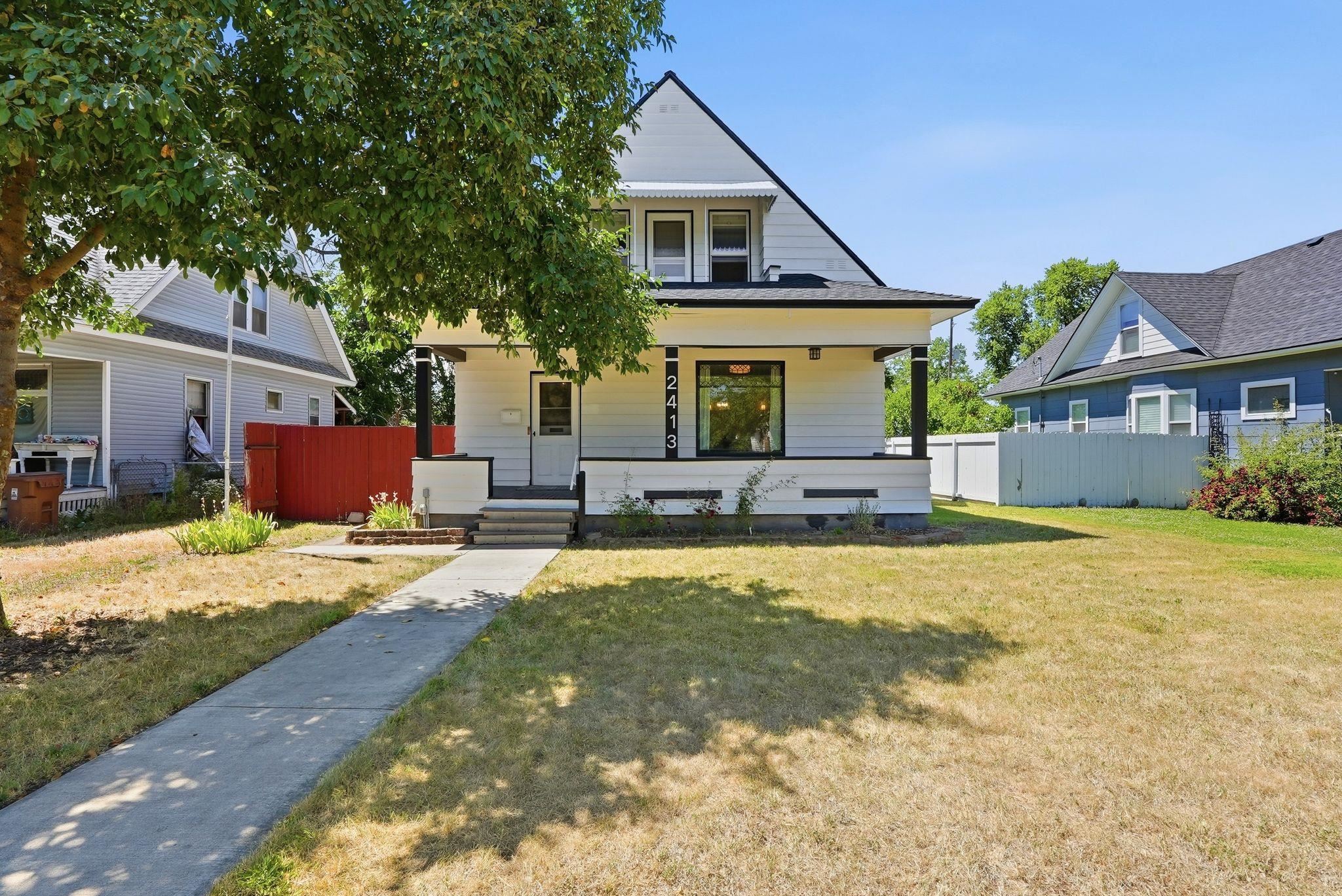 2413 N Stevens St - Photo 1