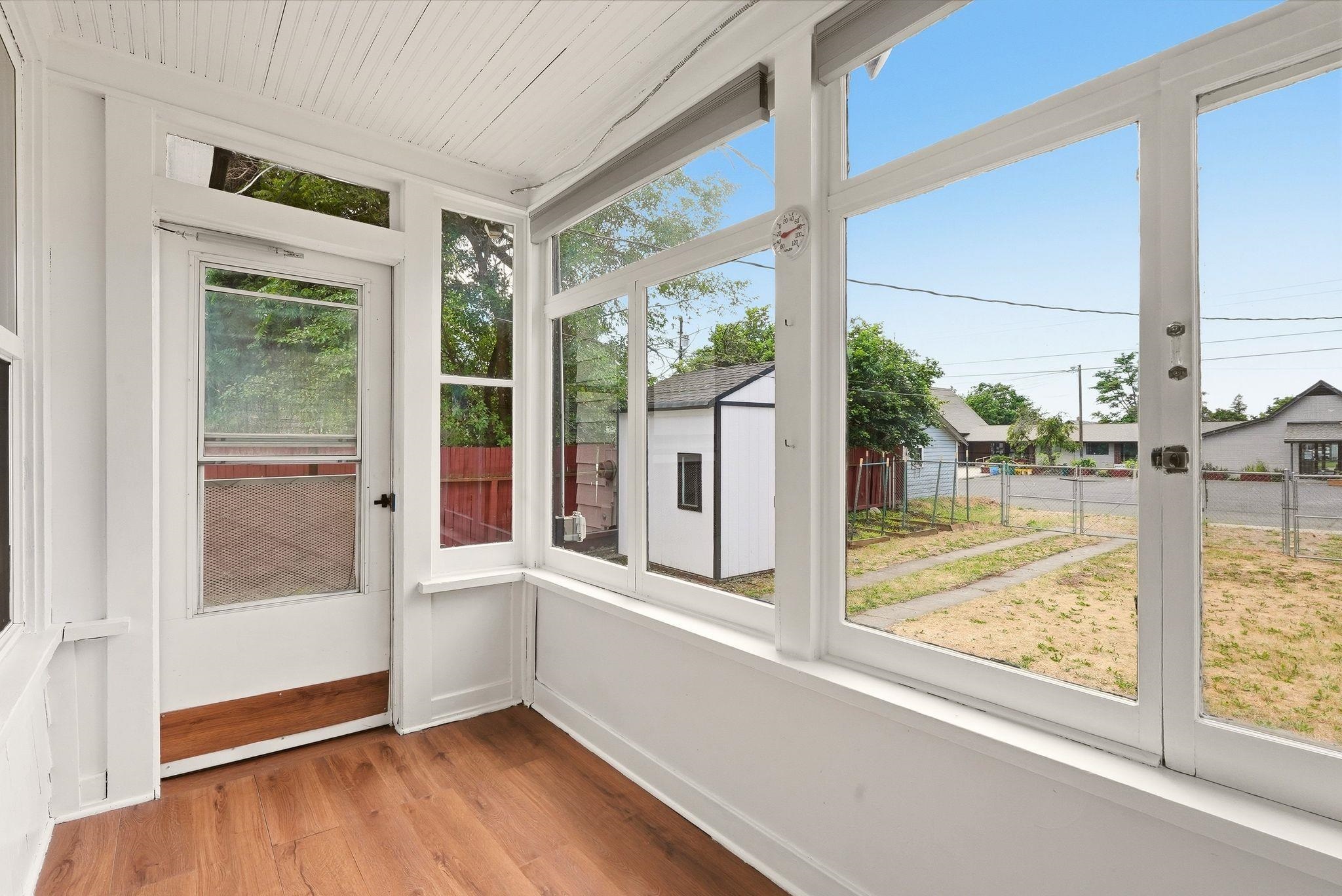 2413 N Stevens St - Photo 26