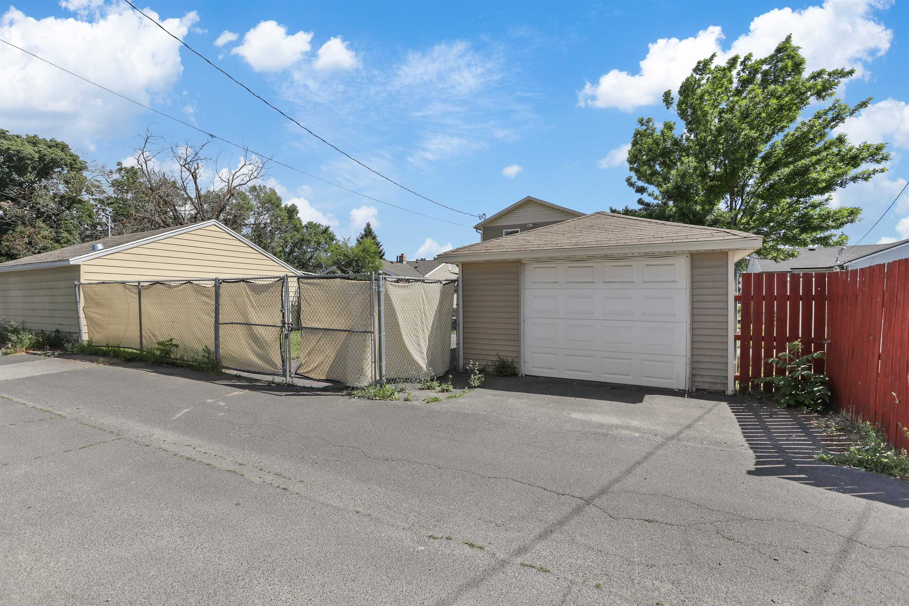 923 E Nebraska Ave - Photo 6
