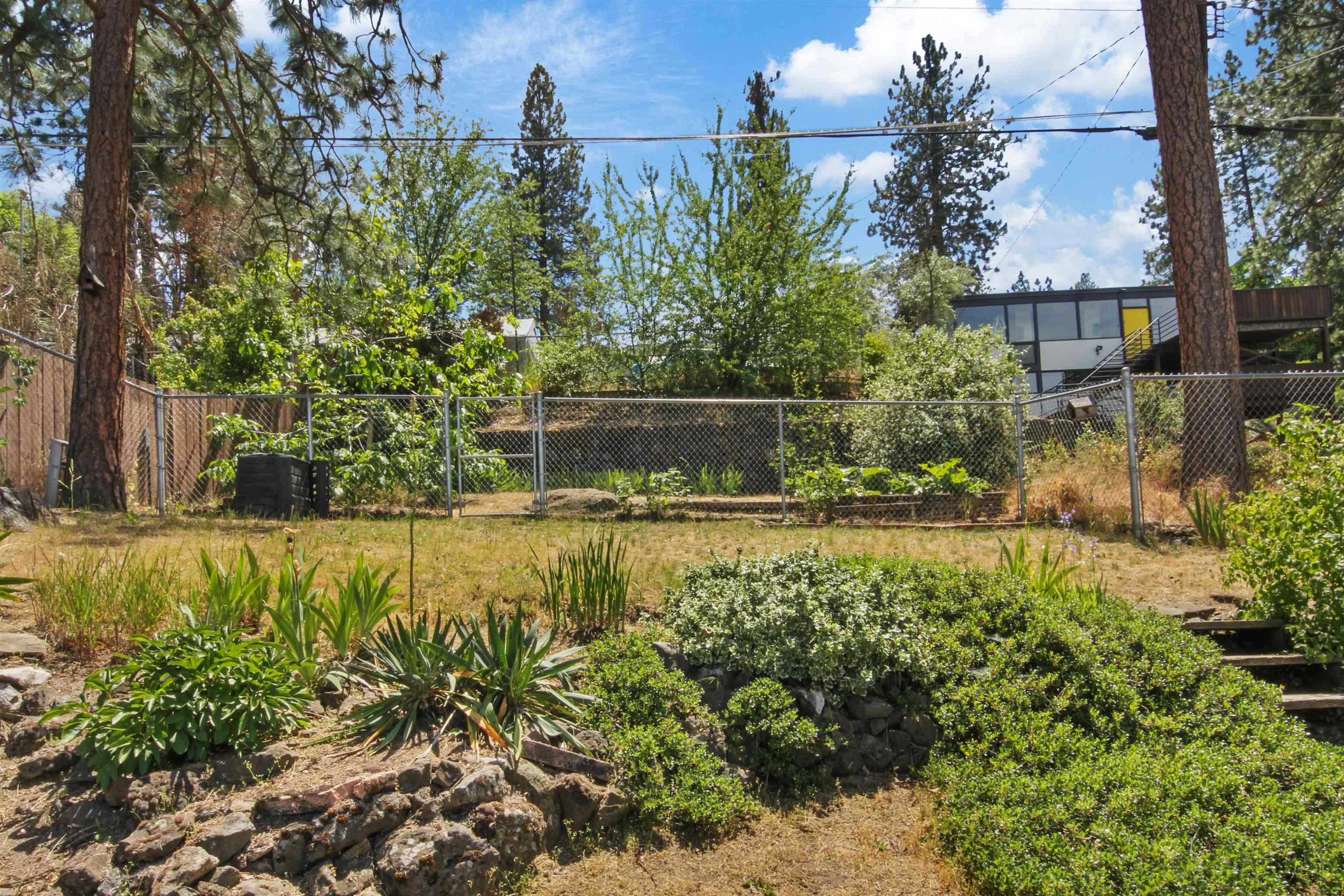 3724 E 16th Ave - Photo 22