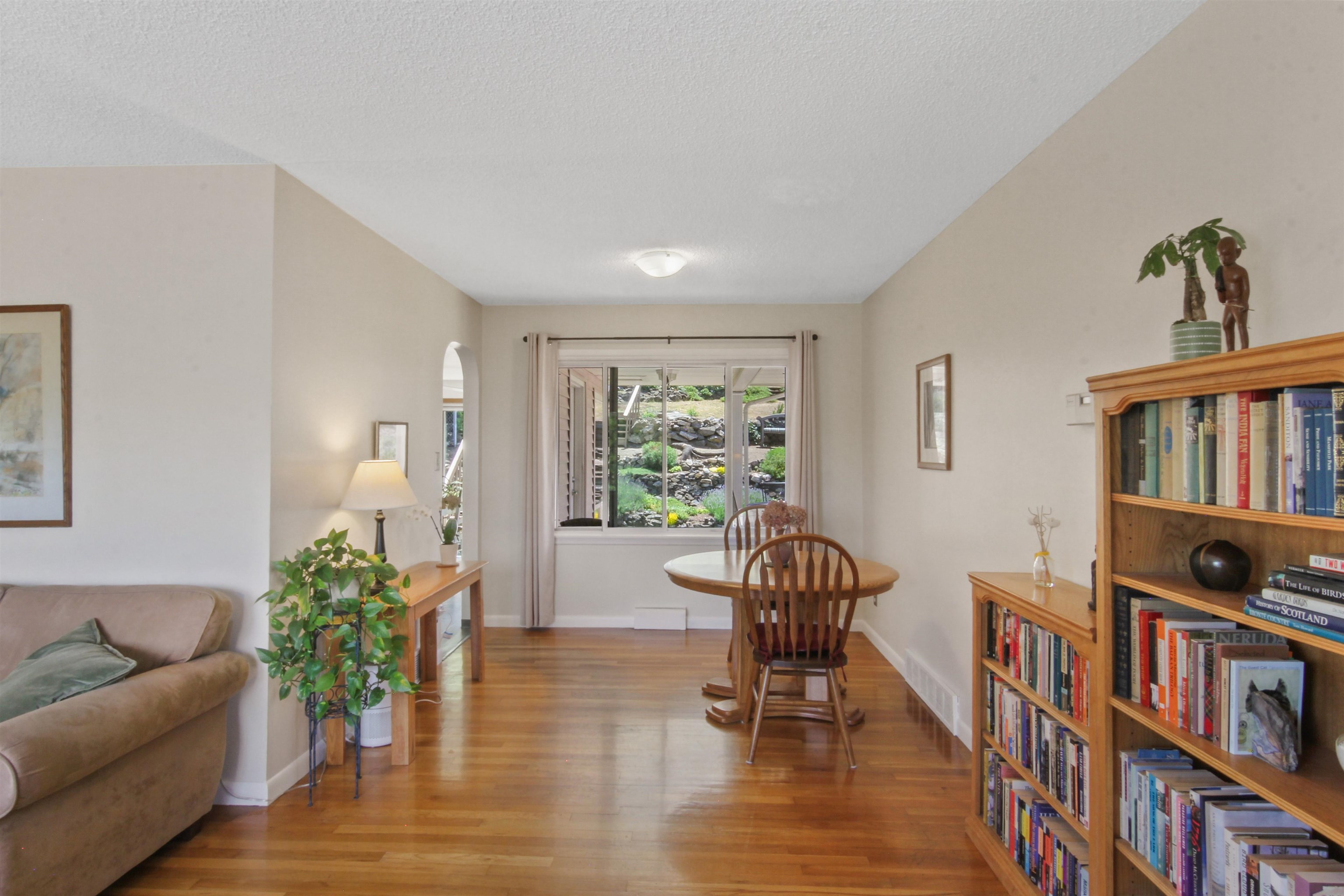 3724 E 16th Ave - Photo 4