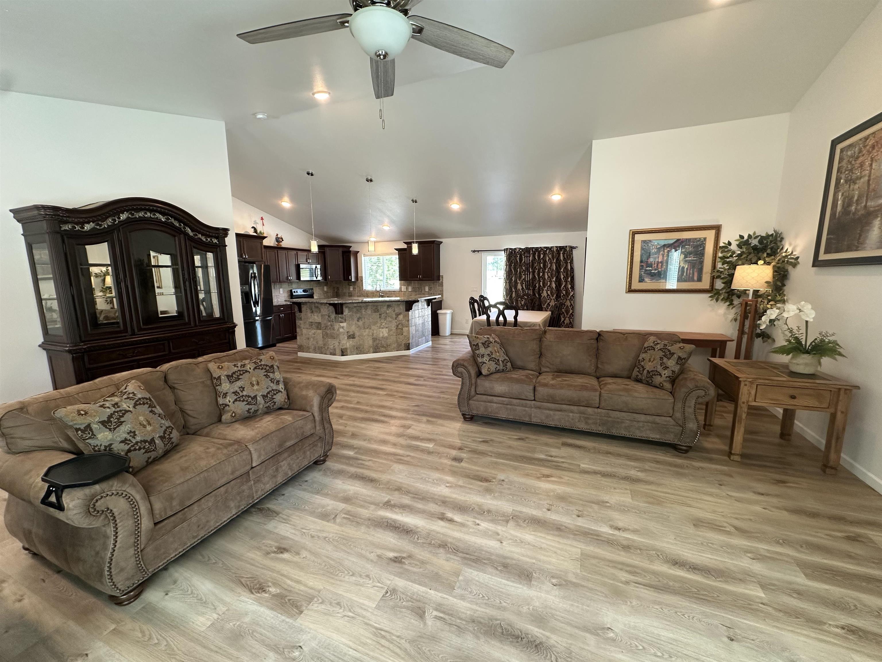 5717 E Oregon Rd - Photo 5