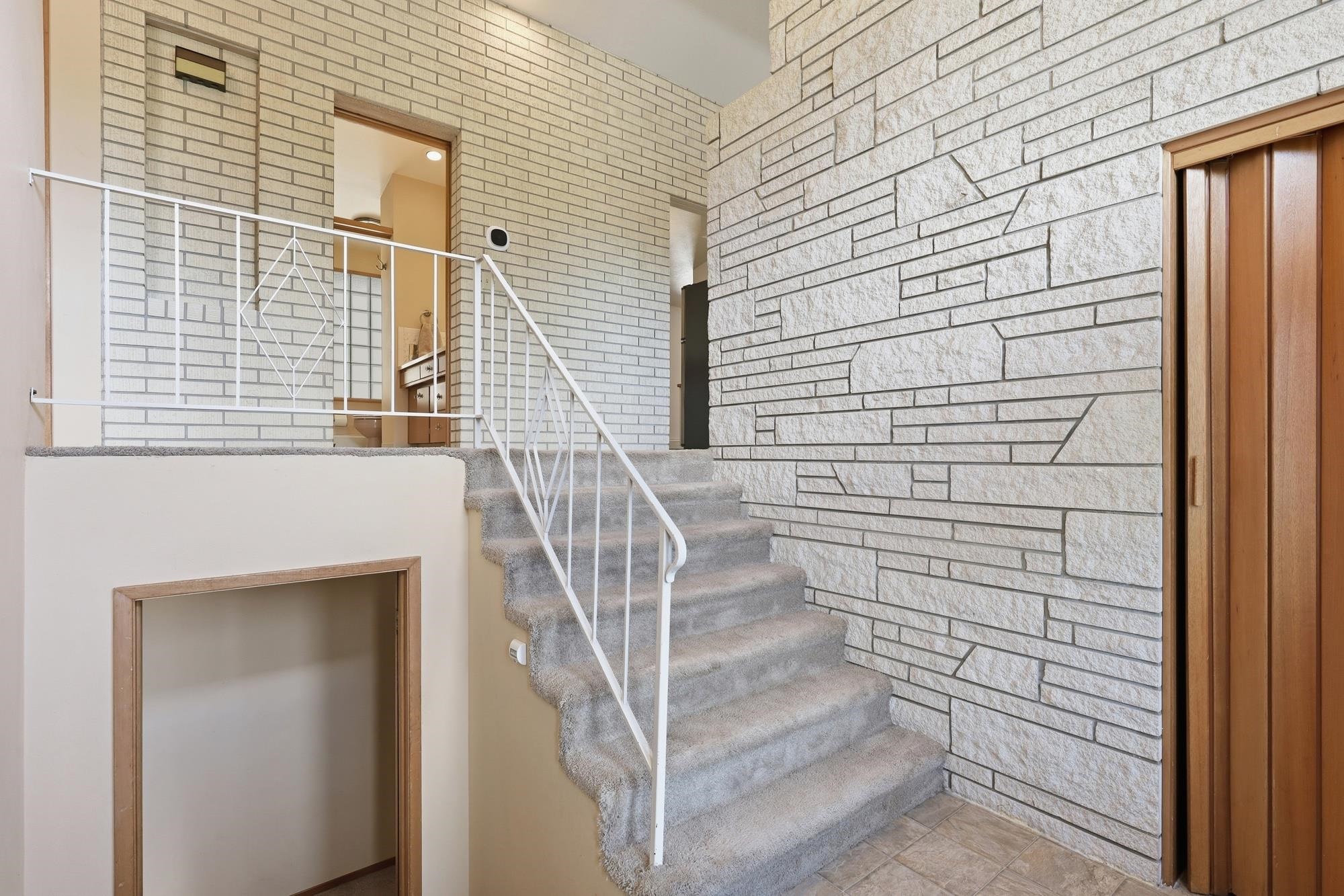 6518 N Drumheller St - Photo 2