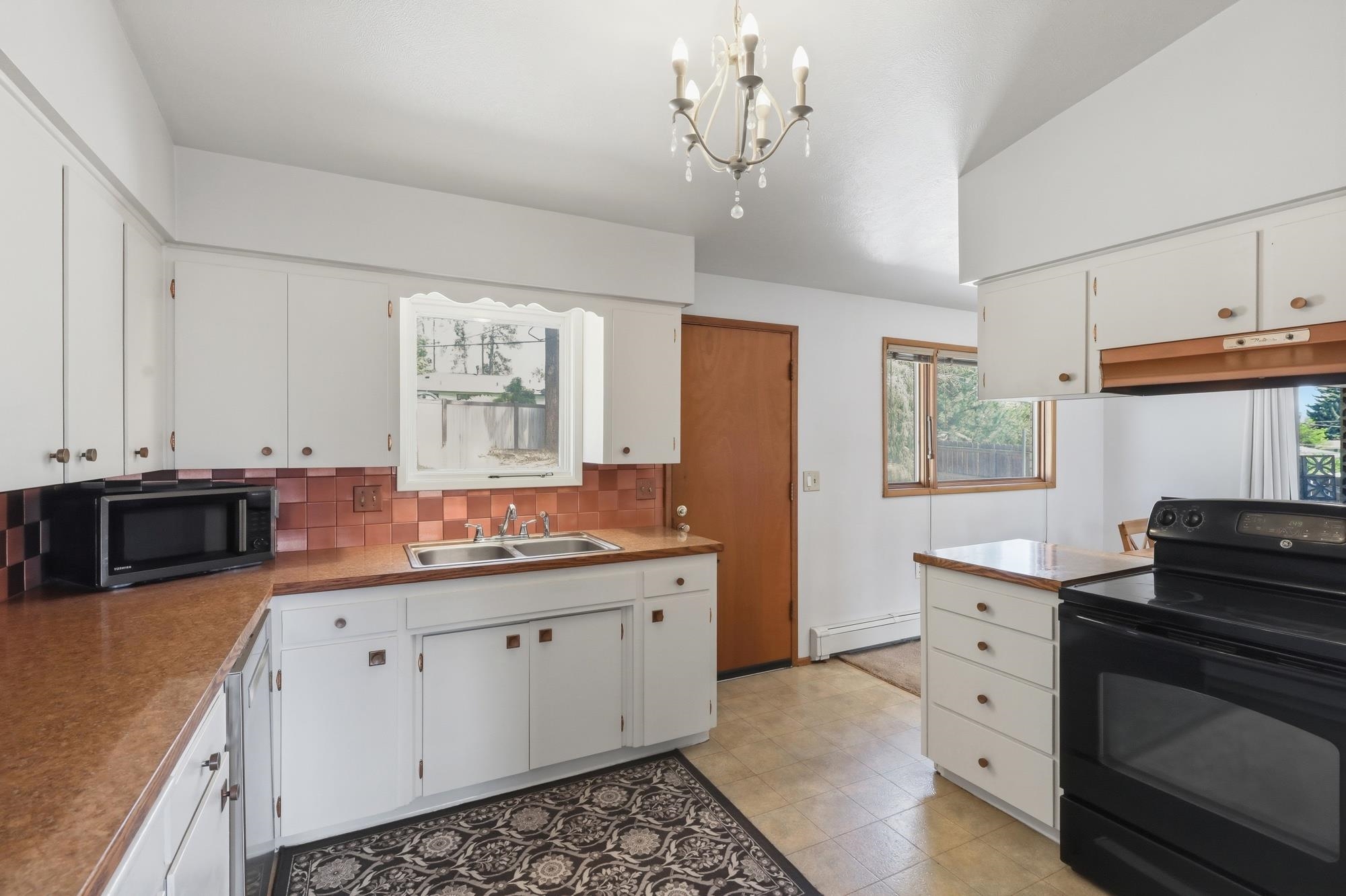 6518 N Drumheller St - Photo 9