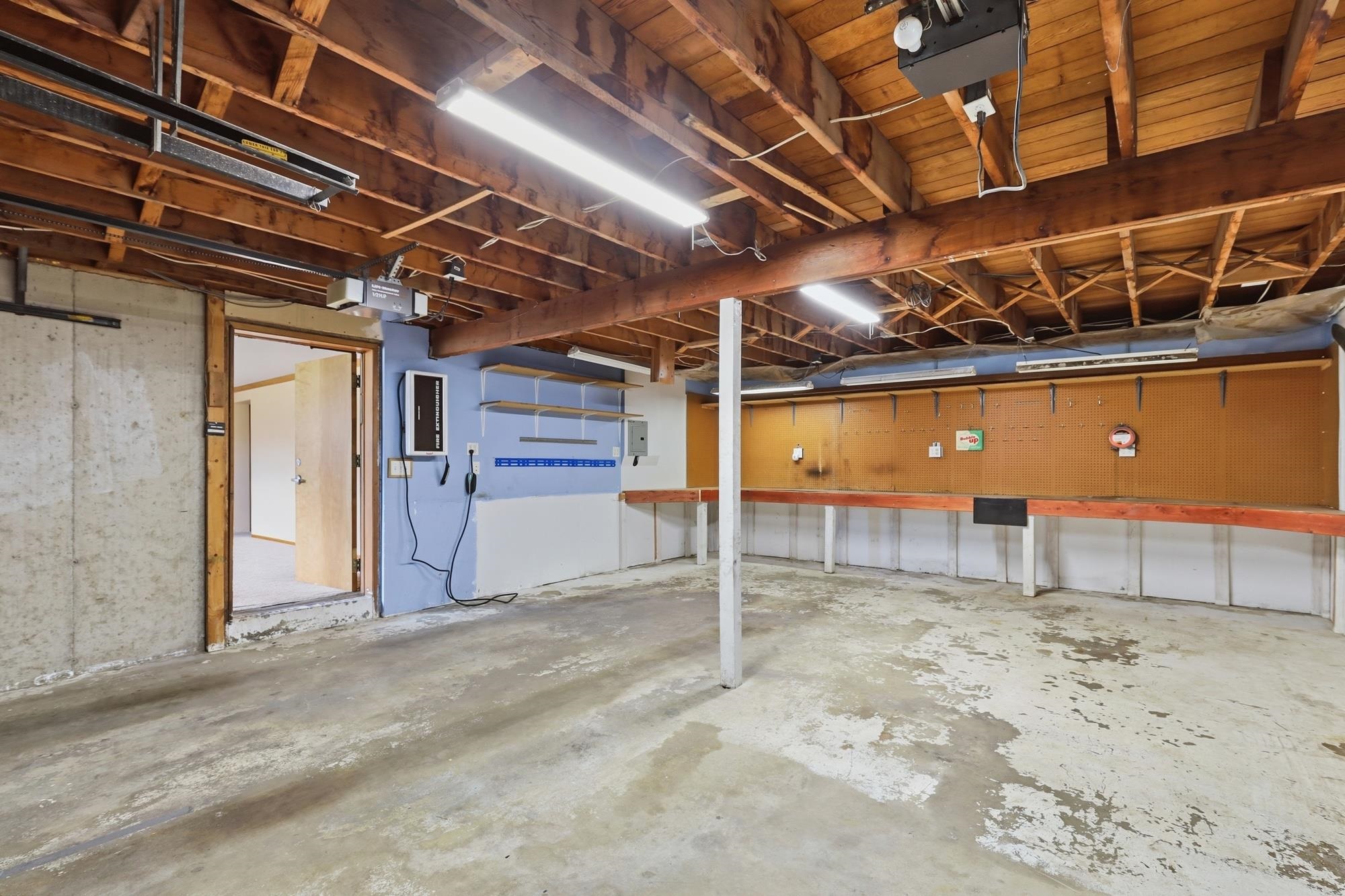 6518 N Drumheller St - Photo 34
