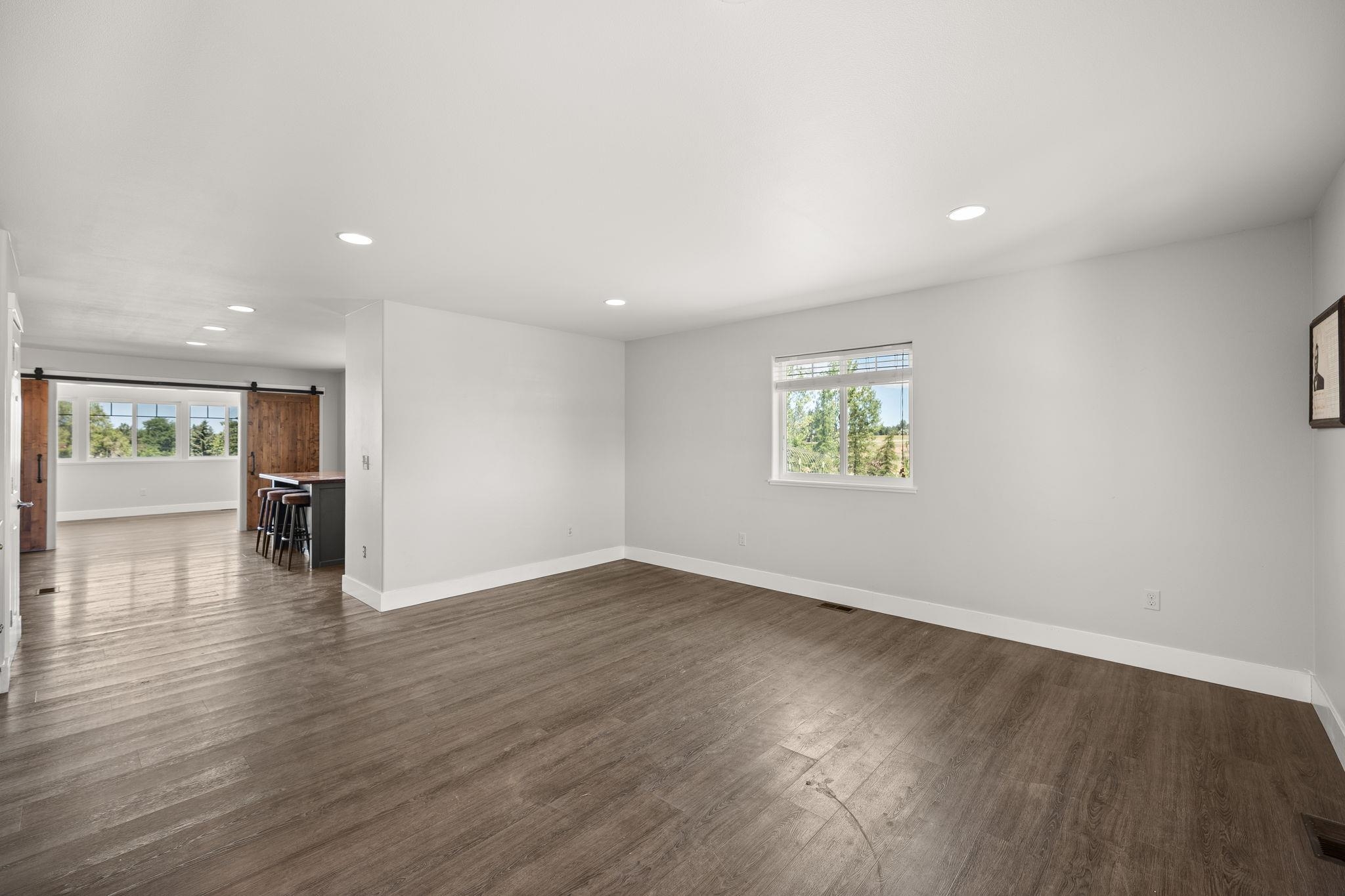 7706 E Bigelow Gulch Rd - Photo 5