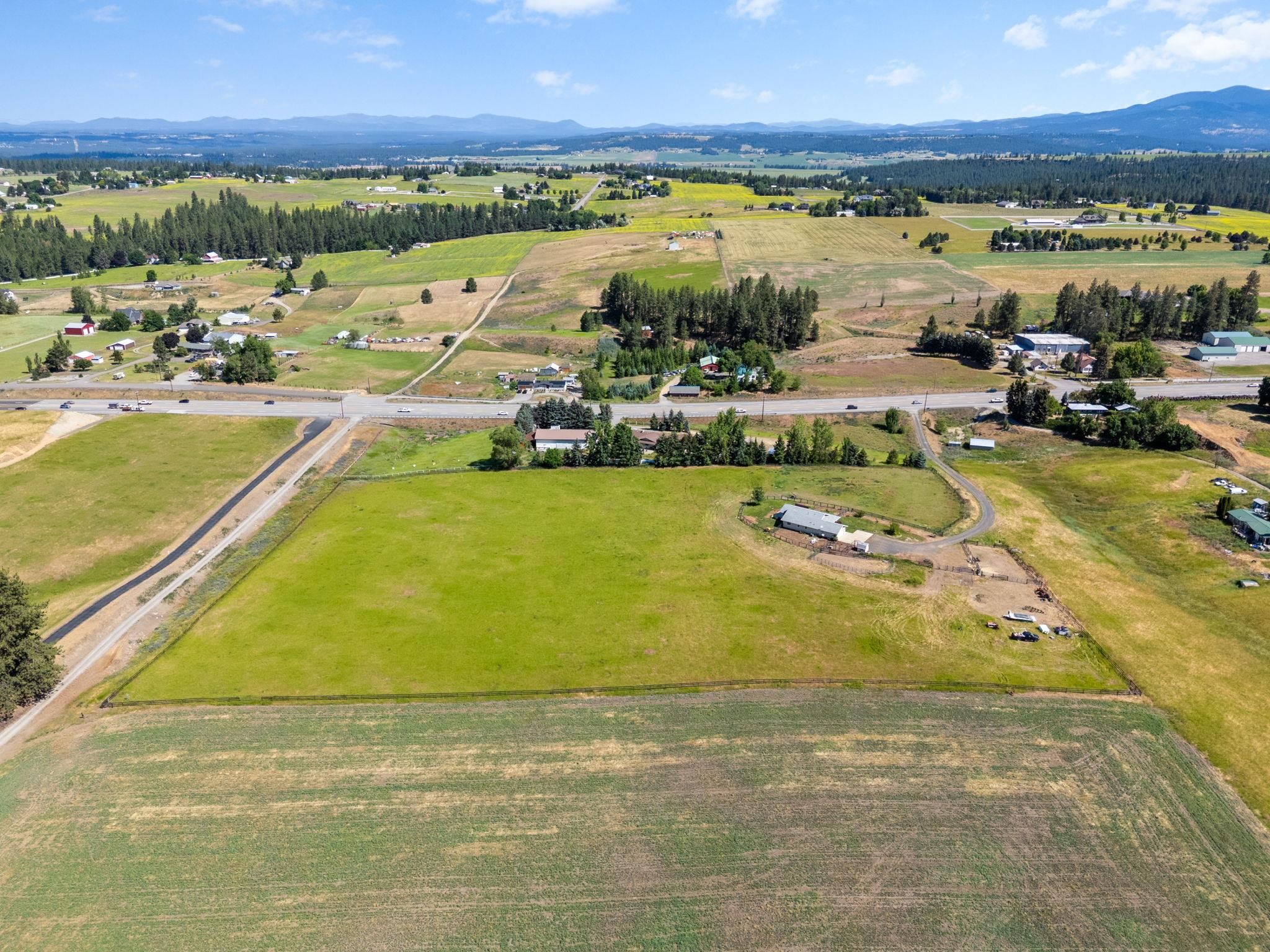 7706 E Bigelow Gulch Rd - Photo 45