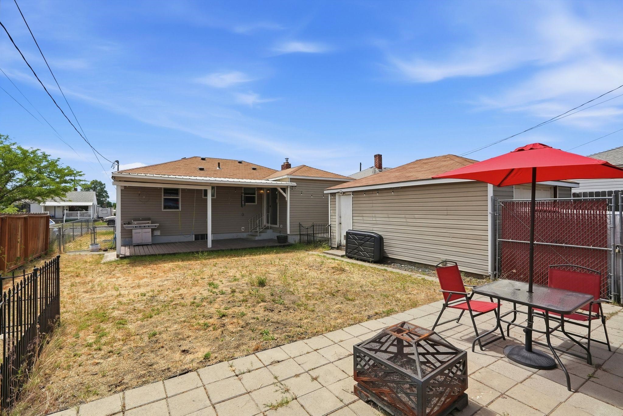 1207 E Lacrosse Ave - Photo 26