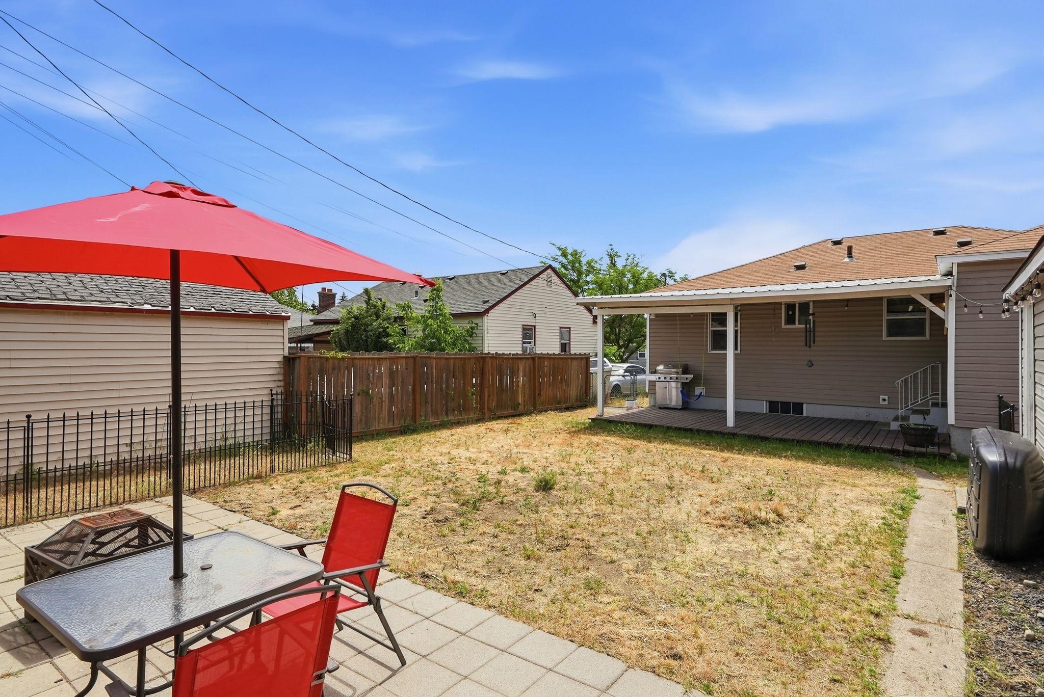 1207 E Lacrosse Ave - Photo 27