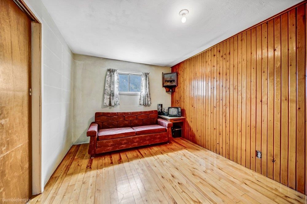 4345 Wilcox Rd - Photo 47