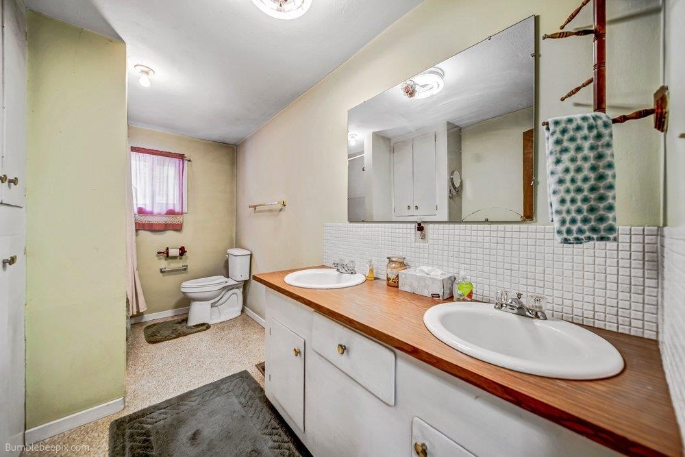 4345 Wilcox Rd - Photo 50