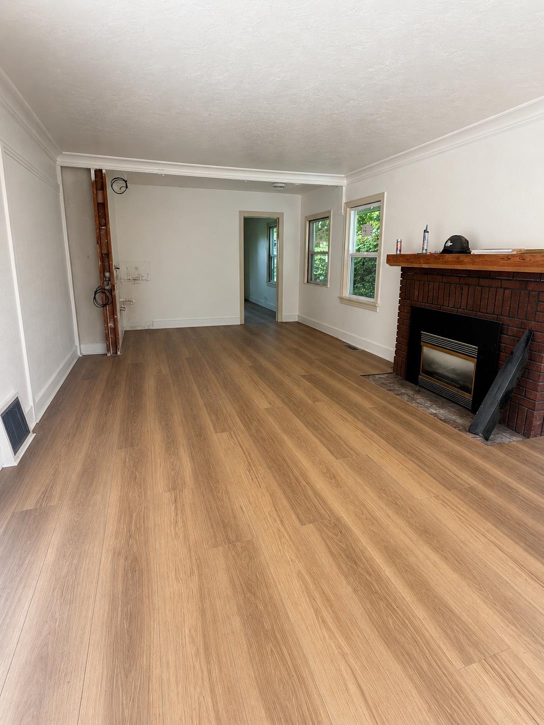 1114 W 7th Ave - Photo 3
