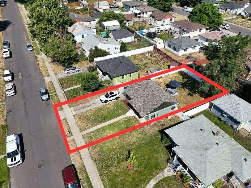1323 E LONGFELLOW Ave - Photo 22