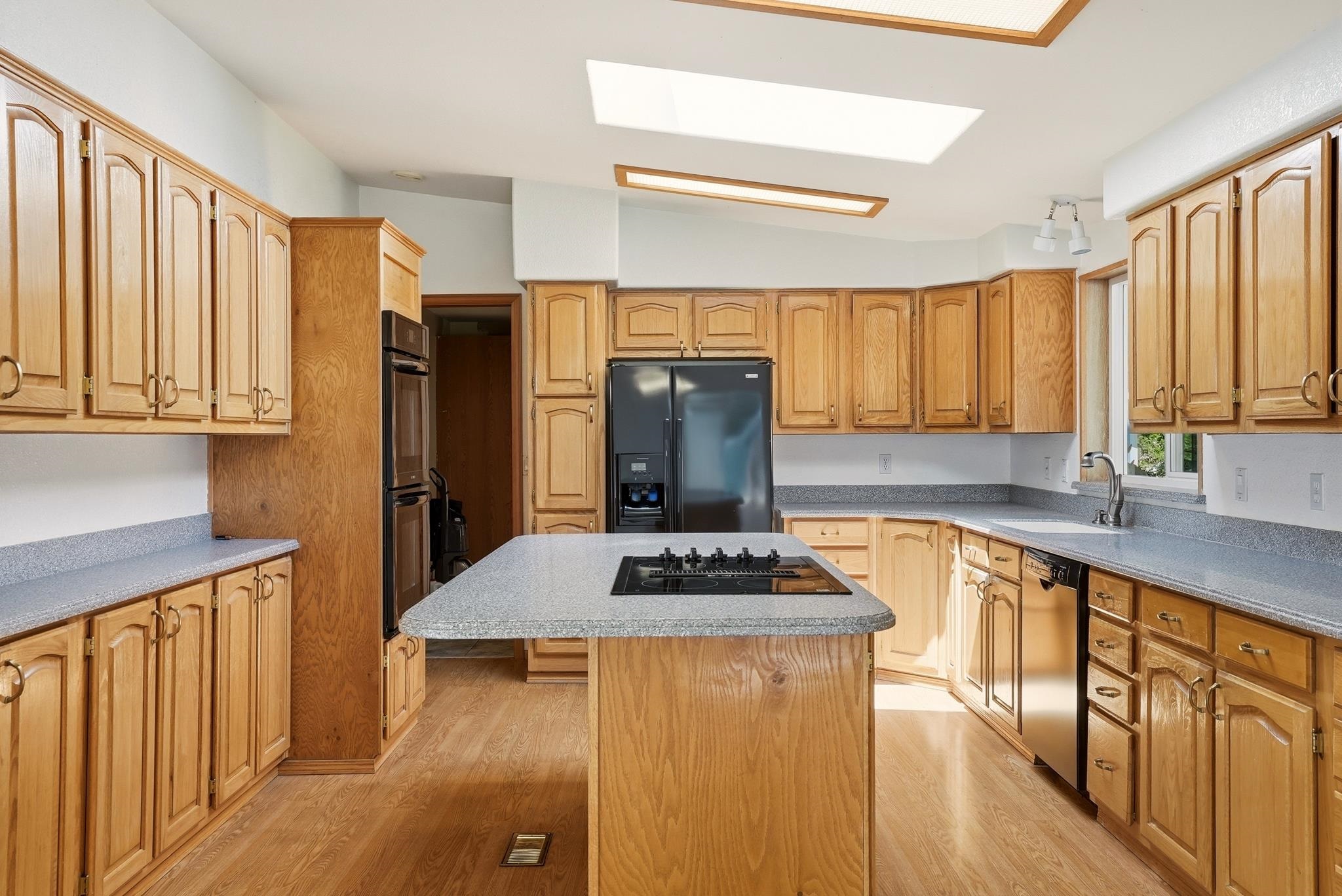 208 S Neyland Ave - Photo 17