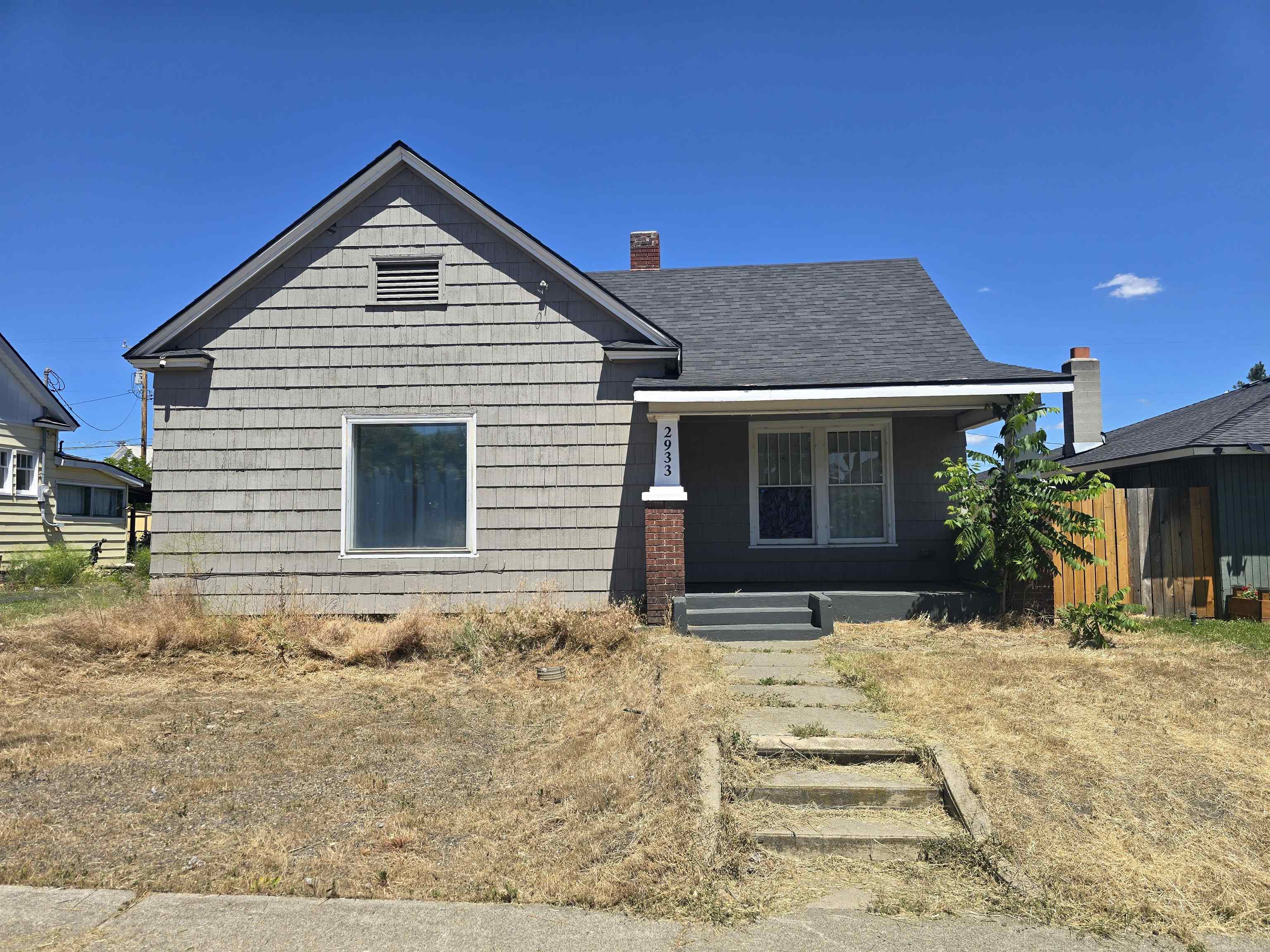 2933 E Wabash St - Photo 1