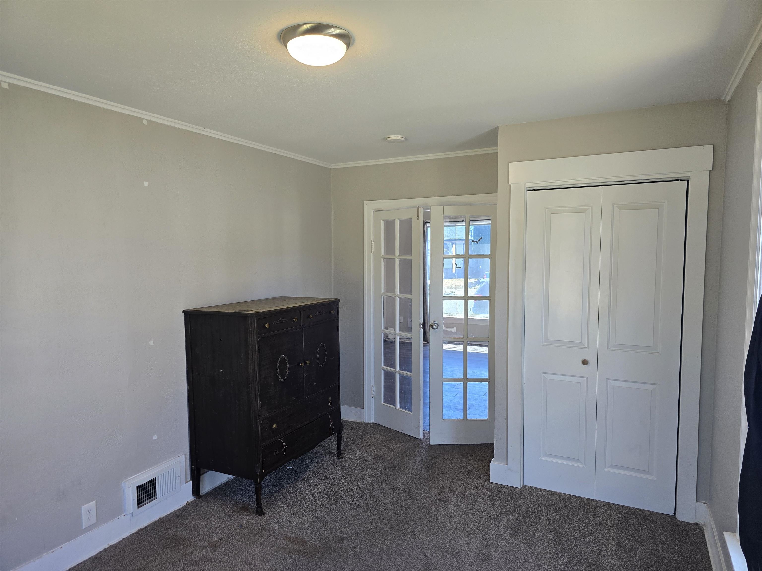 2933 E Wabash St - Photo 15