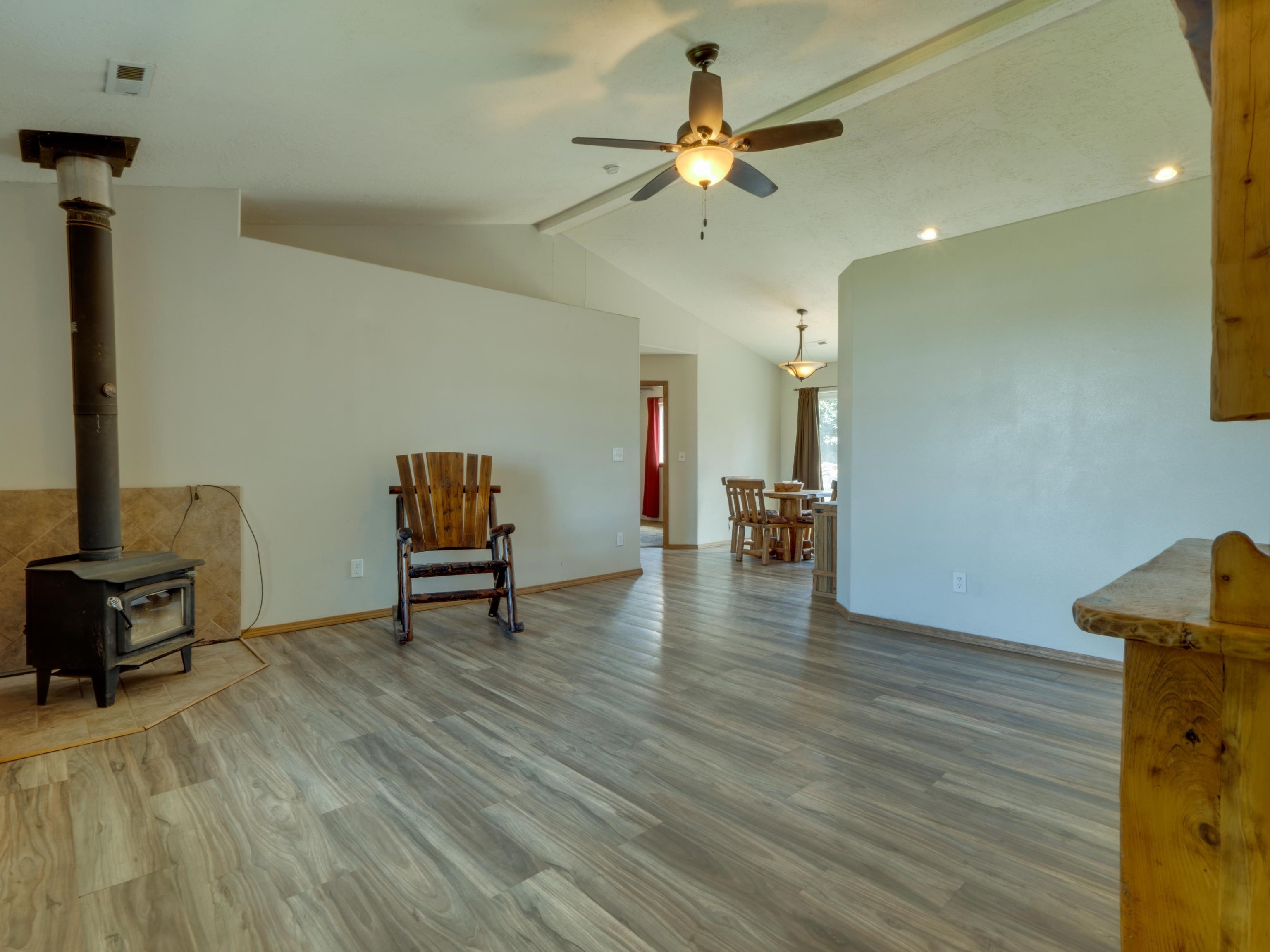 520 E Beverly Ave - Photo 6