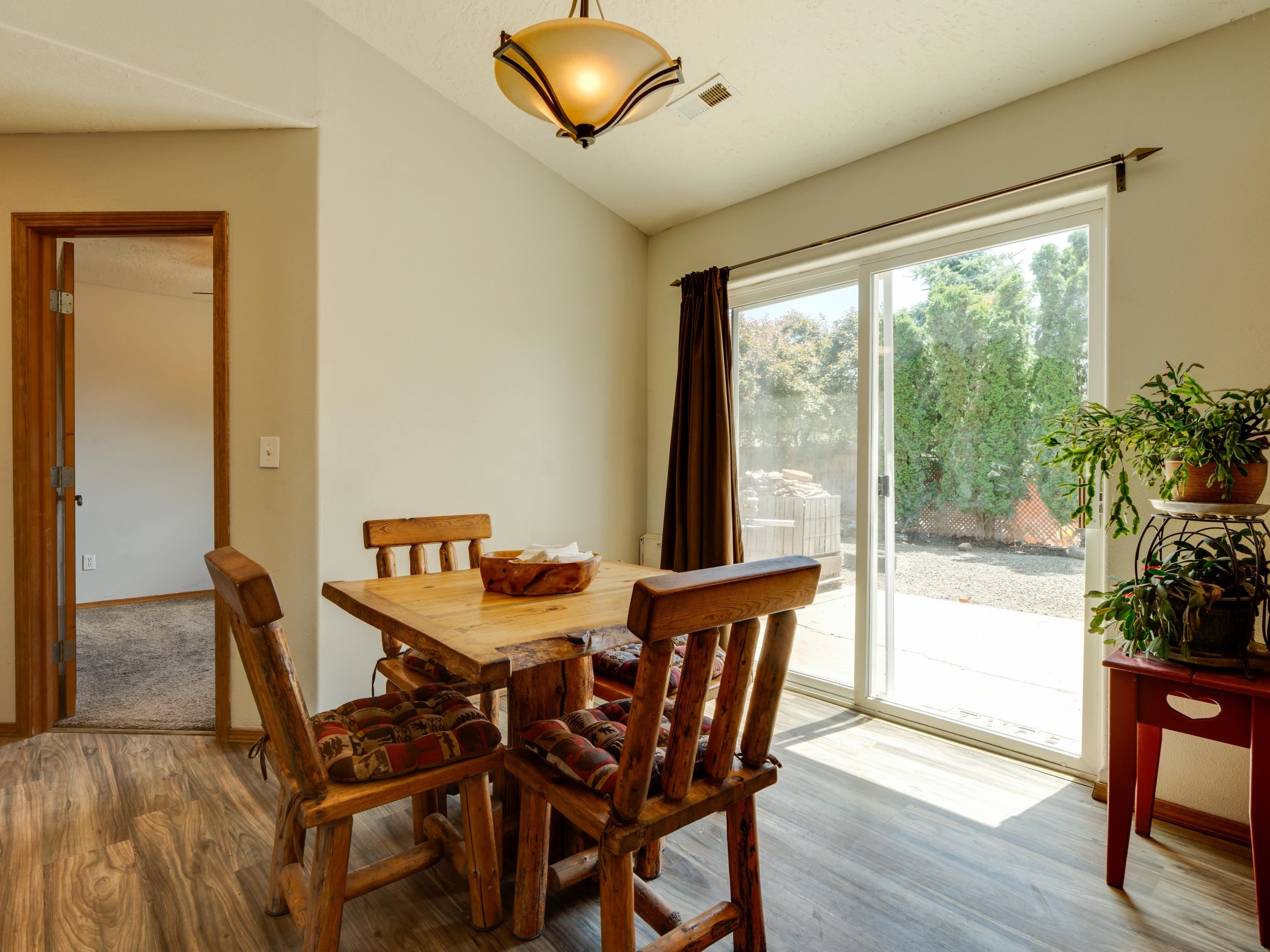 520 E Beverly Ave - Photo 10