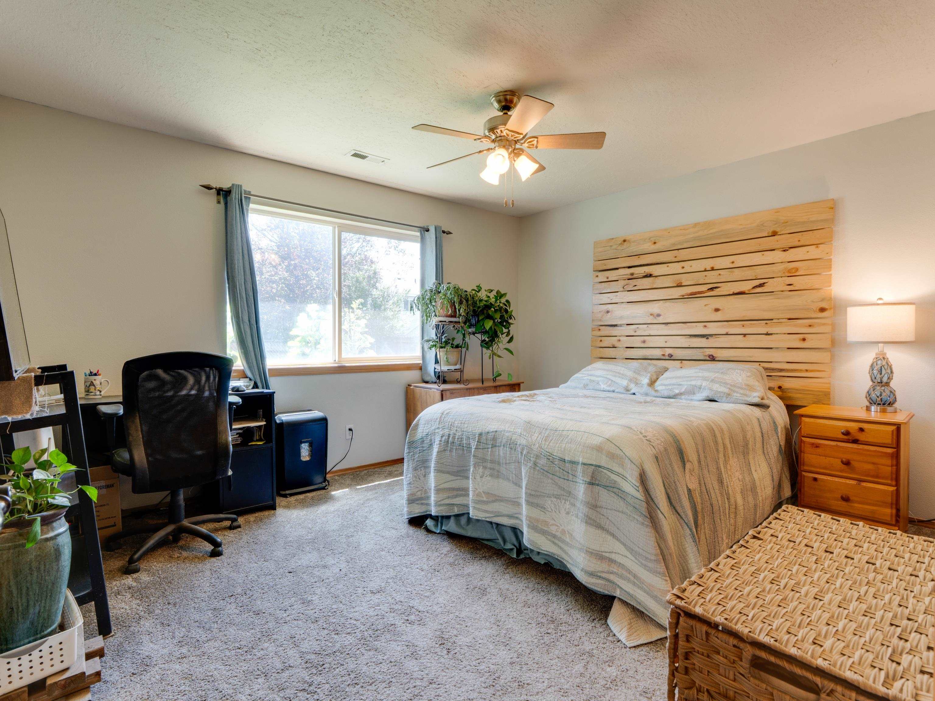 520 E Beverly Ave - Photo 15