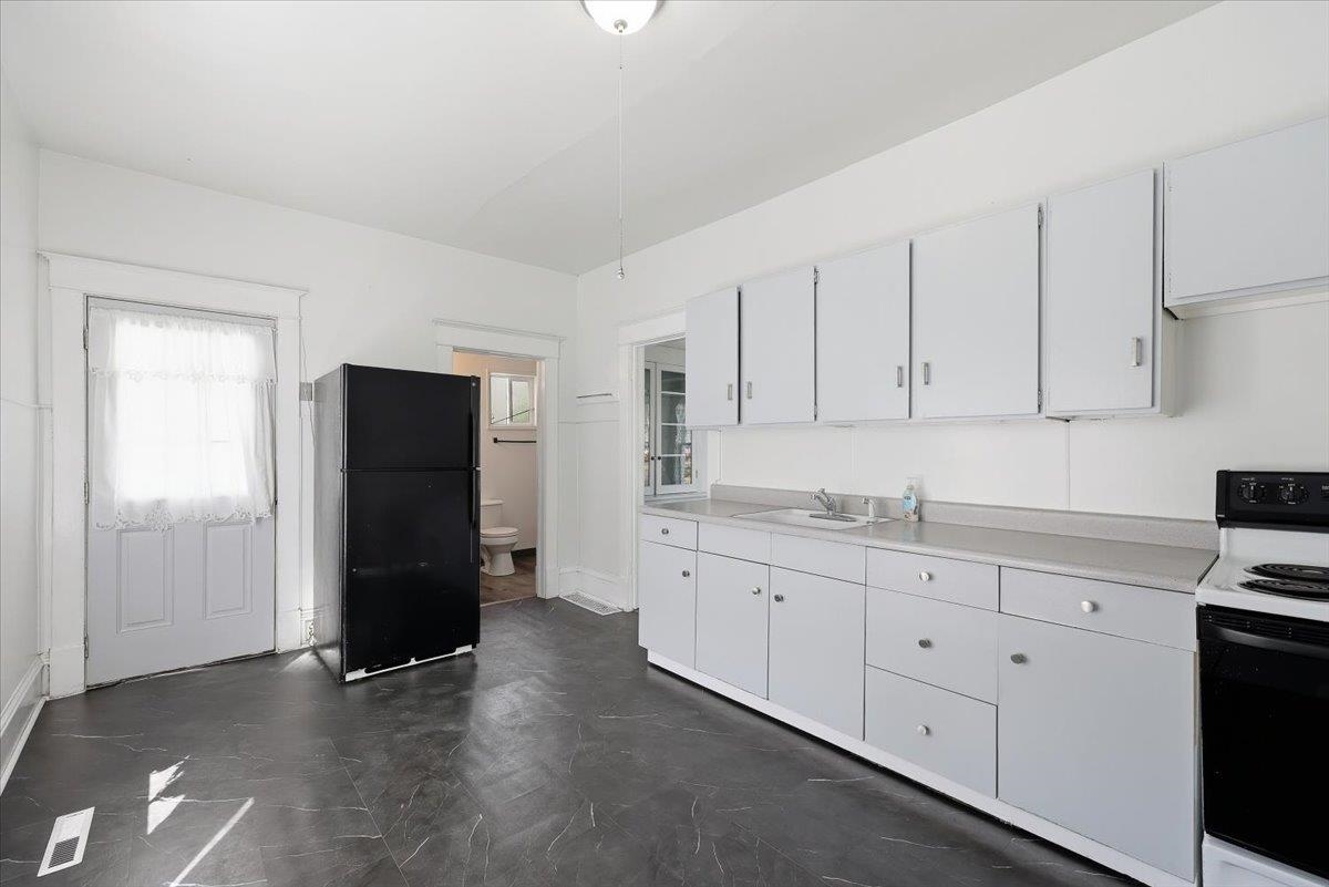 2633 N Stevens St - Photo 6