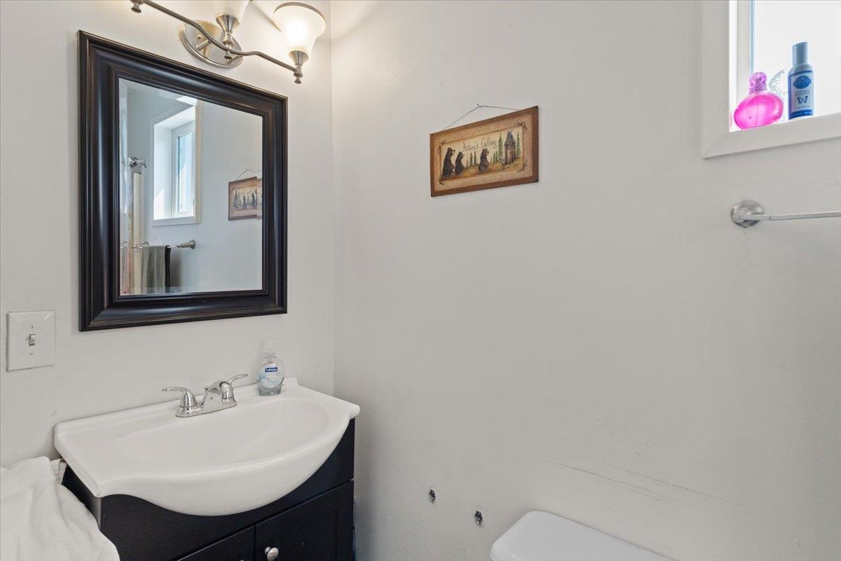 2633 N Stevens St - Photo 8