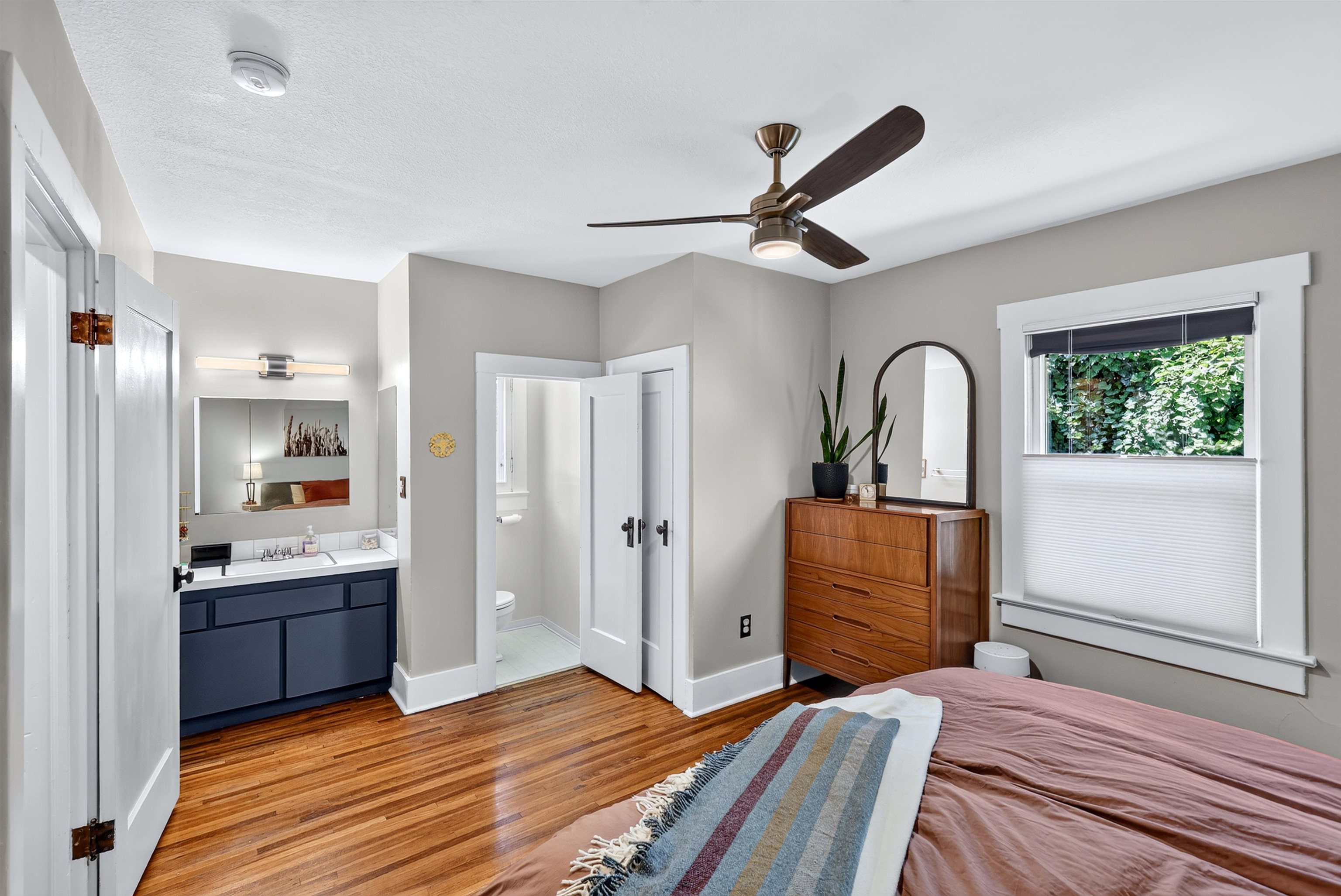 133 W 23rd Ave - Photo 18