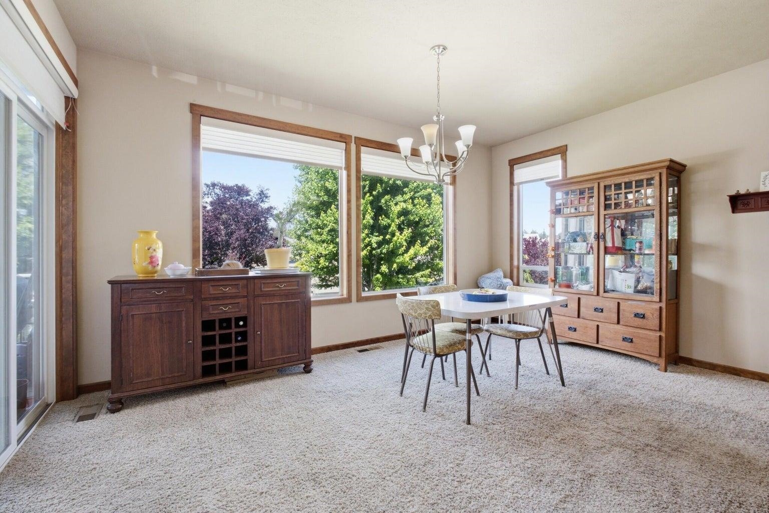 16411 E 10TH Ln - Photo 6