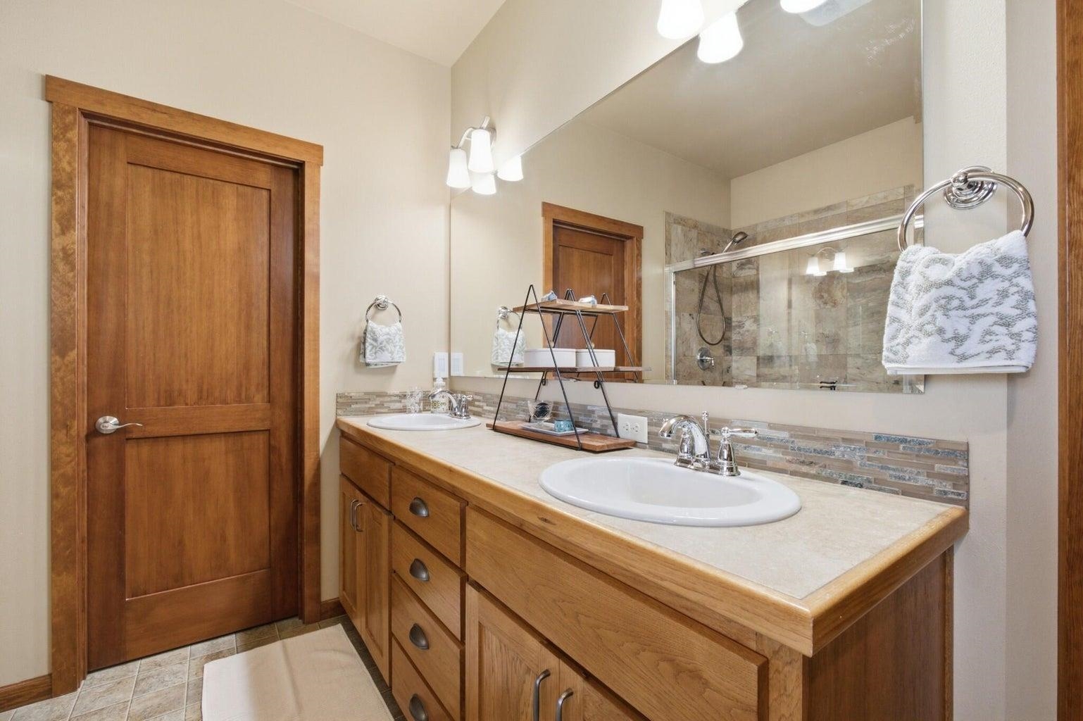 16411 E 10TH Ln - Photo 16