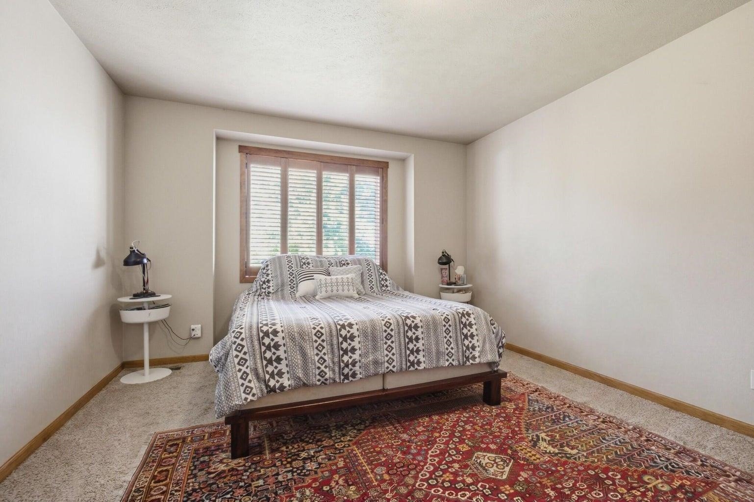 16411 E 10TH Ln - Photo 17