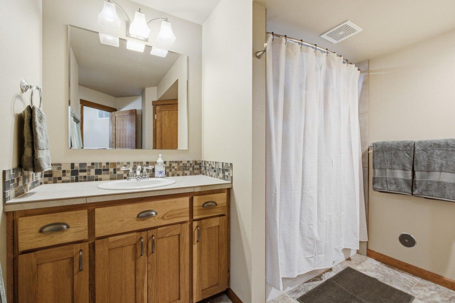 16411 E 10TH Ln - Photo 22