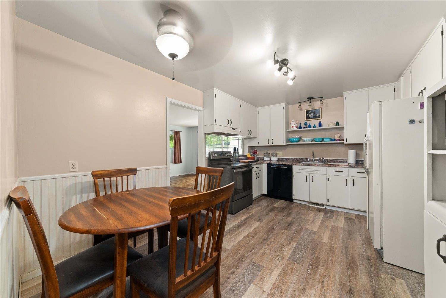13808 E HEROY Ave - Photo 8